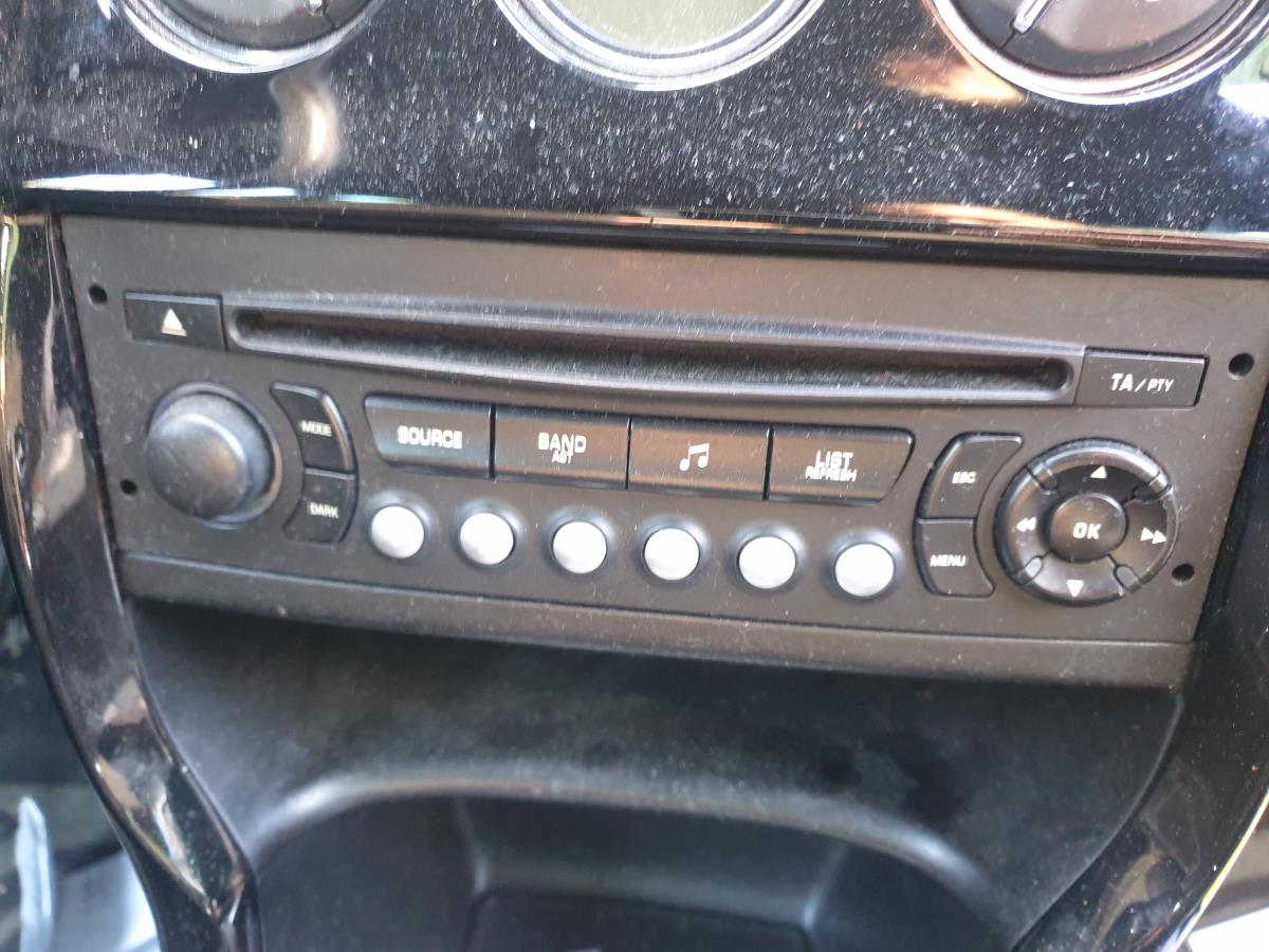 CD Car Stereo System CITROEN DS3 | 09 - 16