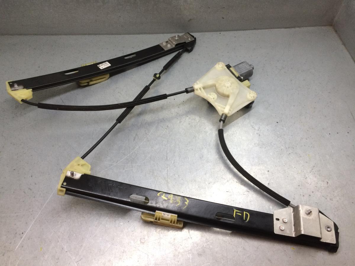 Front Right Electric Window Mechanism VOLKSWAGEN T-ROC (A11) | 17 - 