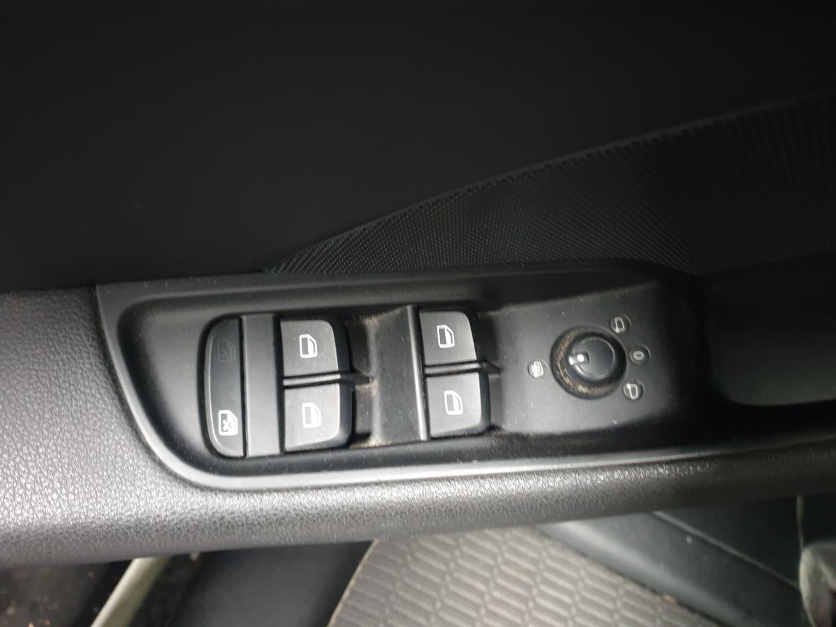 Left Front Window Switch AUDI A3 Sportback (8VA, 8VF) | 12 - 