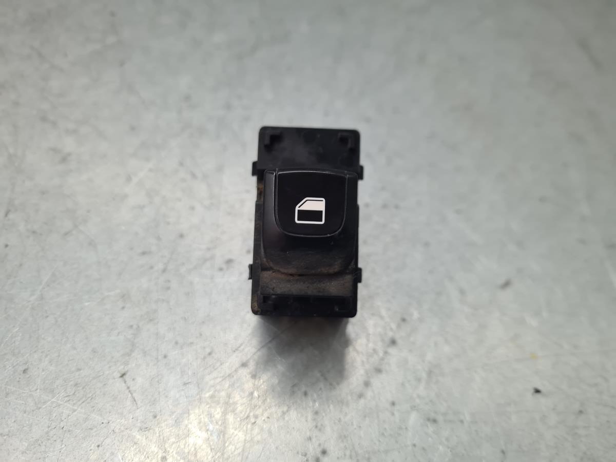 Right Front Window Switch KIA PICANTO (JA) | 17 - 