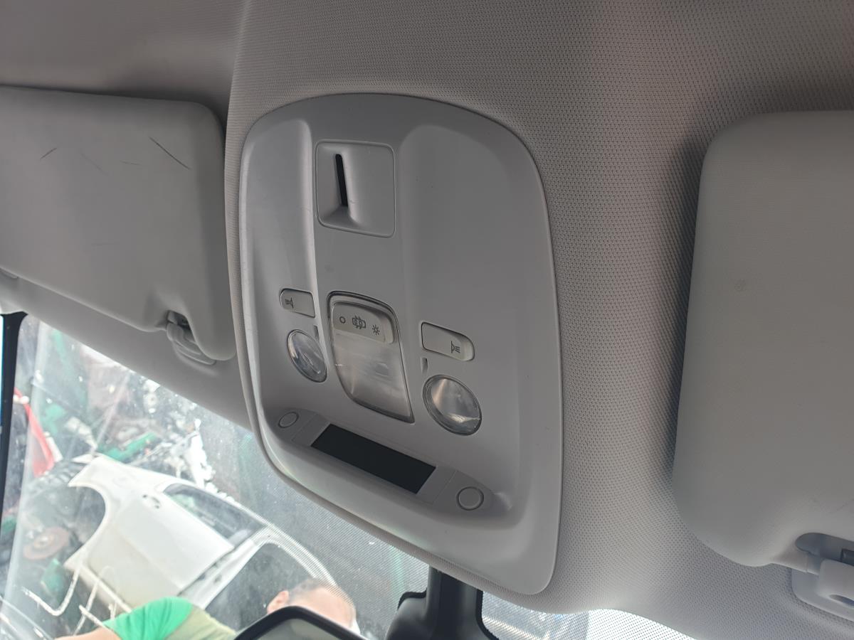 Front Interior Roof Courtesy Light PEUGEOT 308 II | 13 - 
