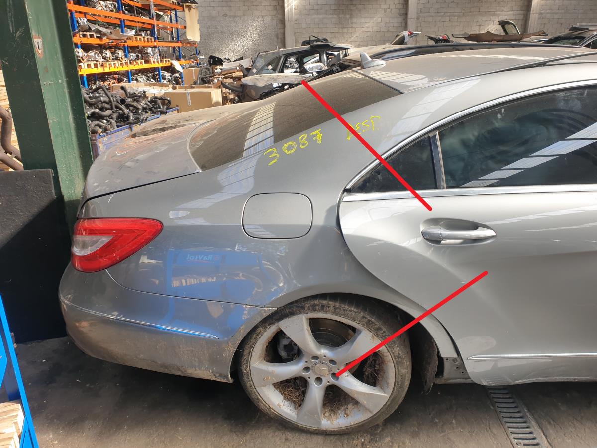 Panel Trasero Derecho MERCEDES-BENZ CLS (C218) | 11 - 17