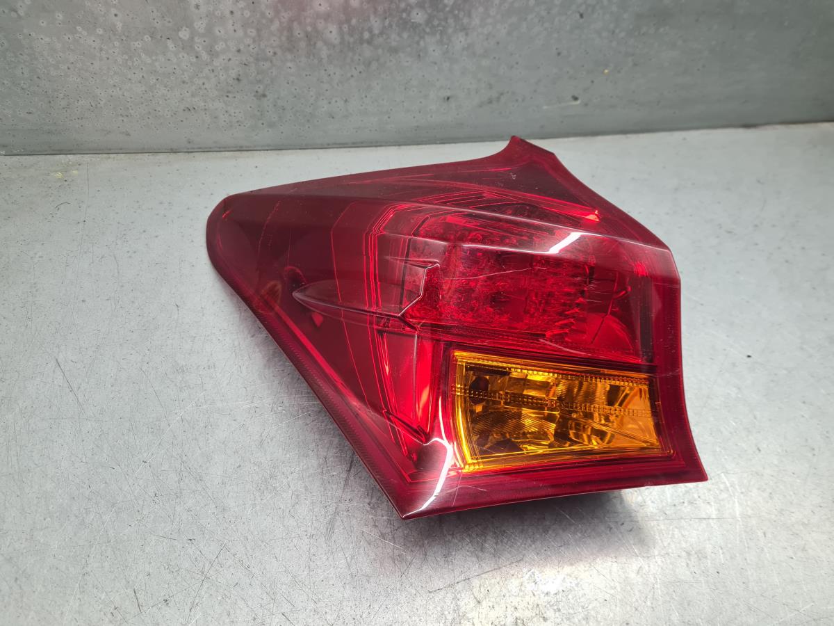 Fanale Posteriore Sinistro TOYOTA AURIS (_E18_) | 12 - 18