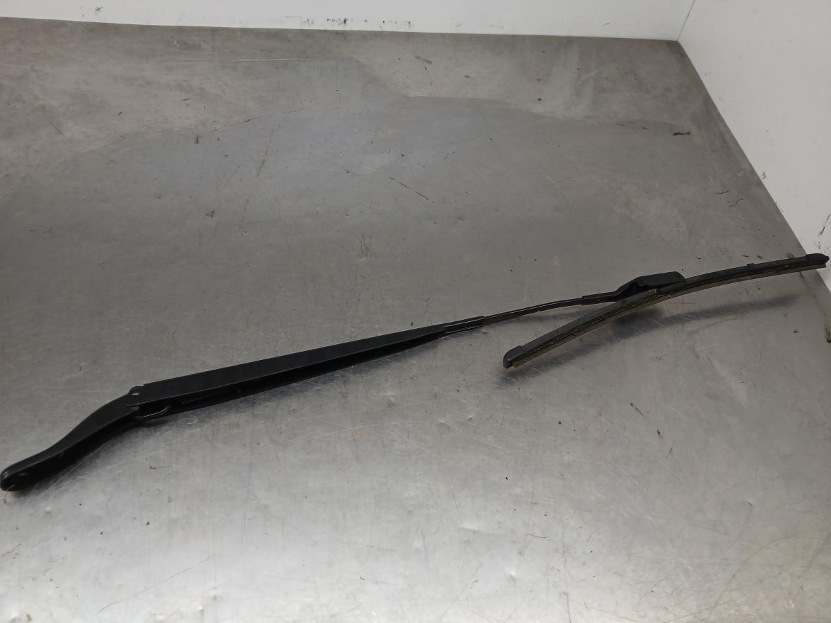 Braccio Tergicristallo Anteriore Destro PEUGEOT 2008 II (U_) | 19 - 