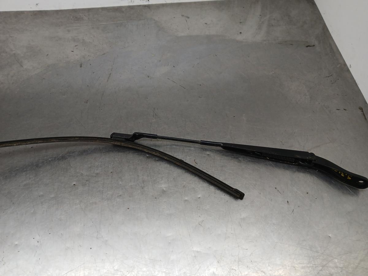 Braccio Tergicristallo Anteriore Sinistro PEUGEOT 2008 II (U_) | 19 - 