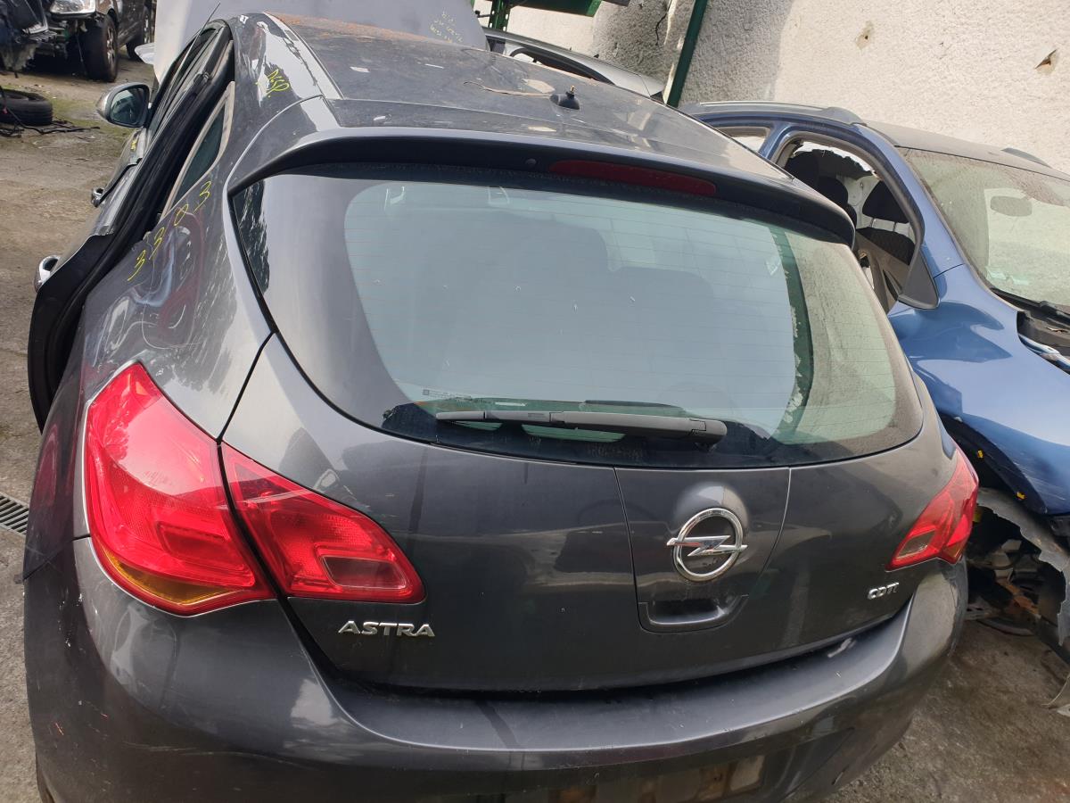 Porton Trasero OPEL ASTRA J (P10) | 09 - 15