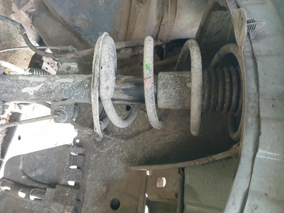 Right Front Shock Absorver DACIA DUSTER (HM_) | 17 - 