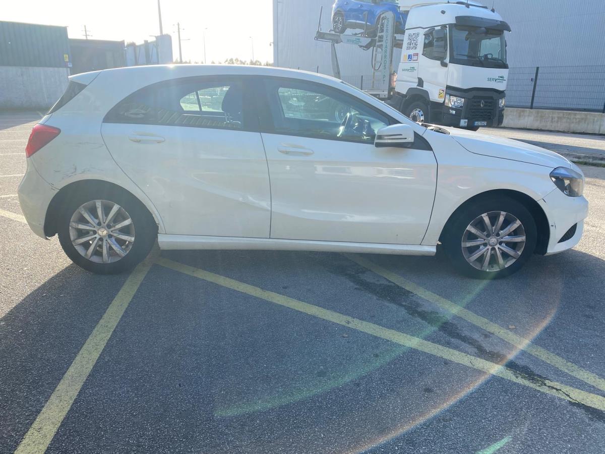 Alza Vetro Elettrico Posteriore Destro MERCEDES-BENZ A-CLASS (W176) | 12 - 18