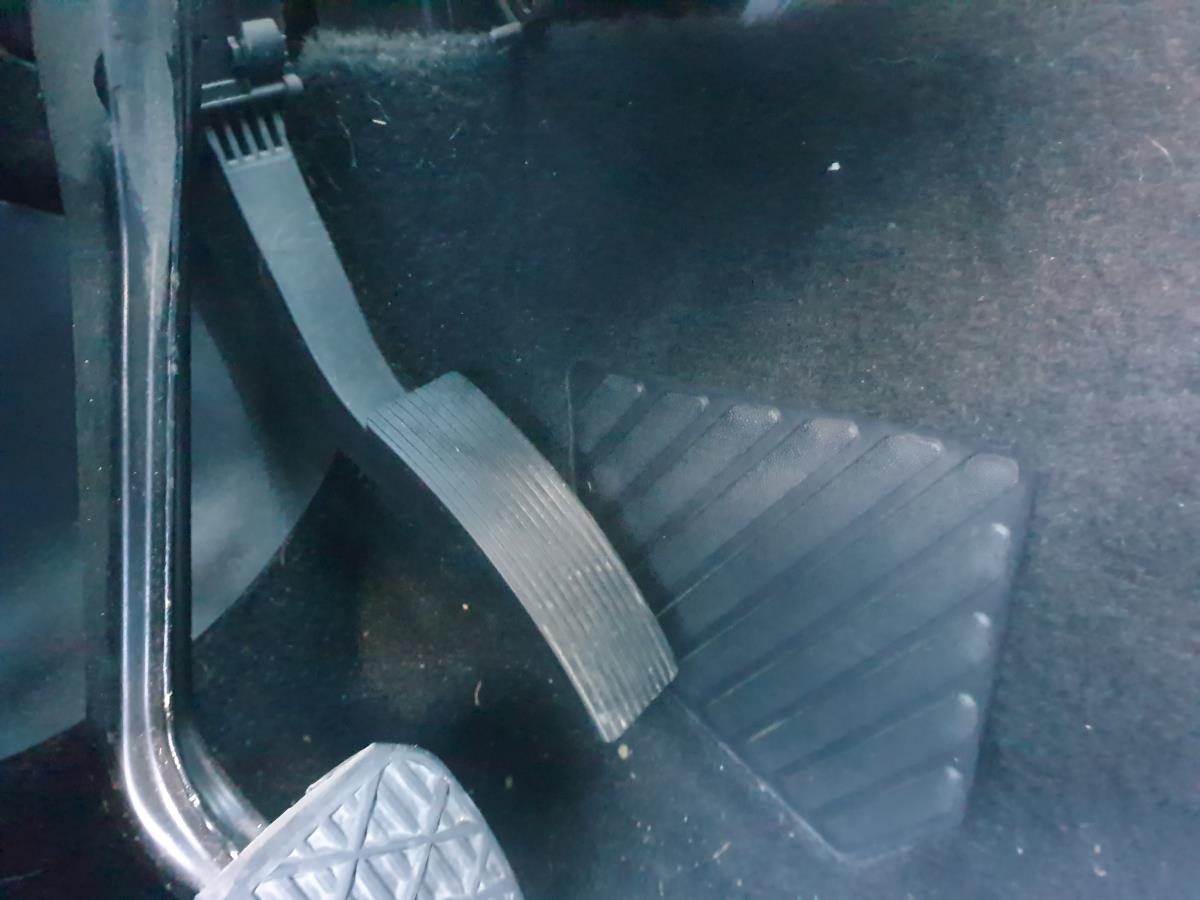 Pedale dell´acceleratore MERCEDES-BENZ A-CLASS (W176) | 12 - 18