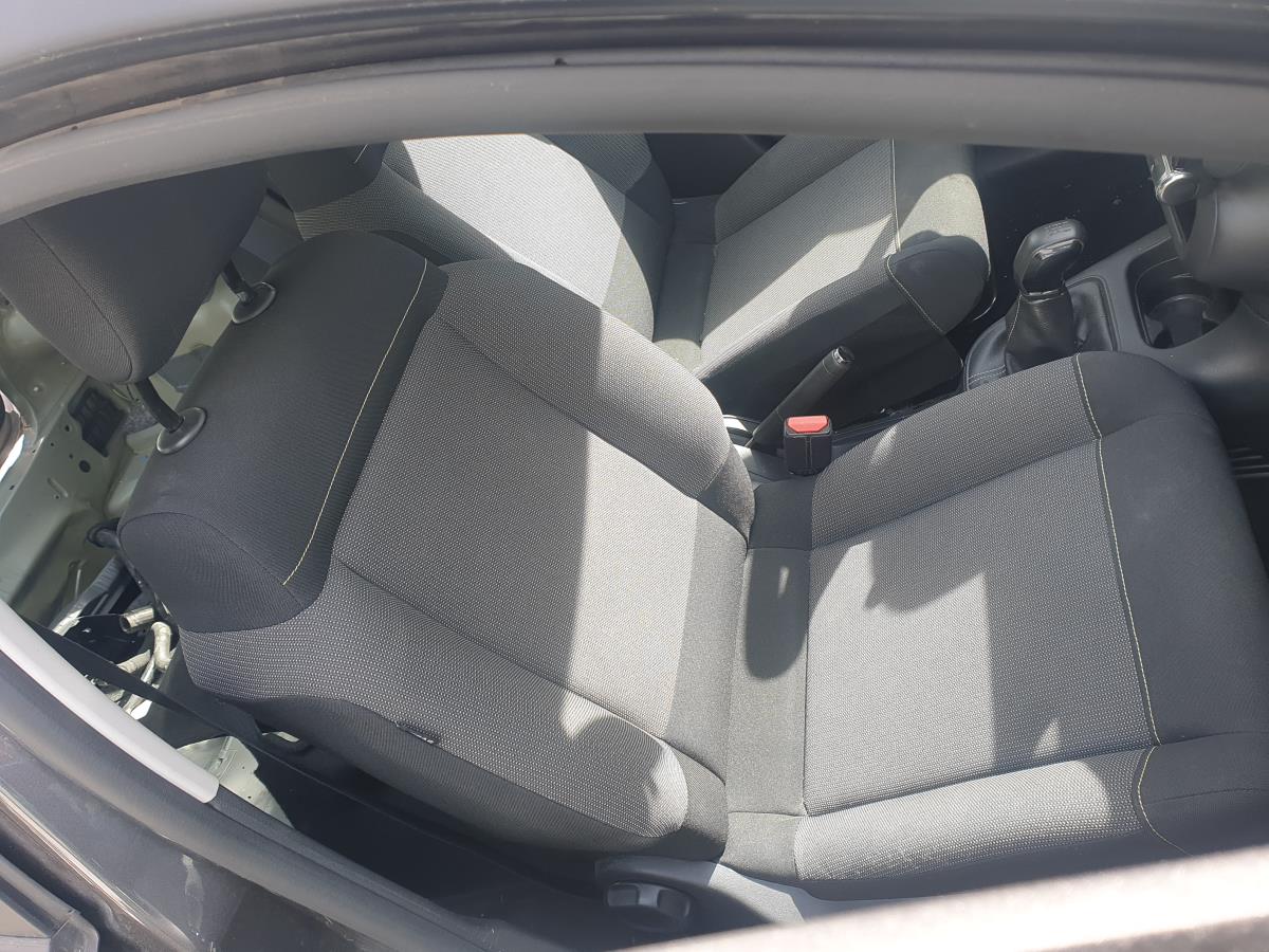 Front Right Seat CITROEN C3 III (SX) | 16 - 
