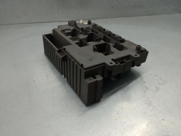Fuse Box BMW 1 (E87) | 03 - 13