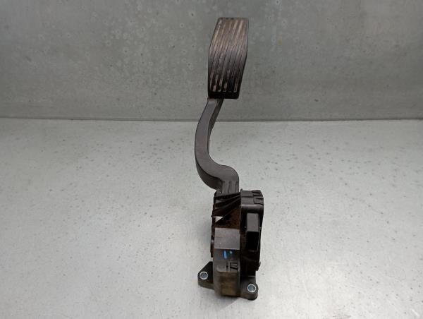 Throttle Pedal OPEL CORSA D Van (S07) | 06 - 14
