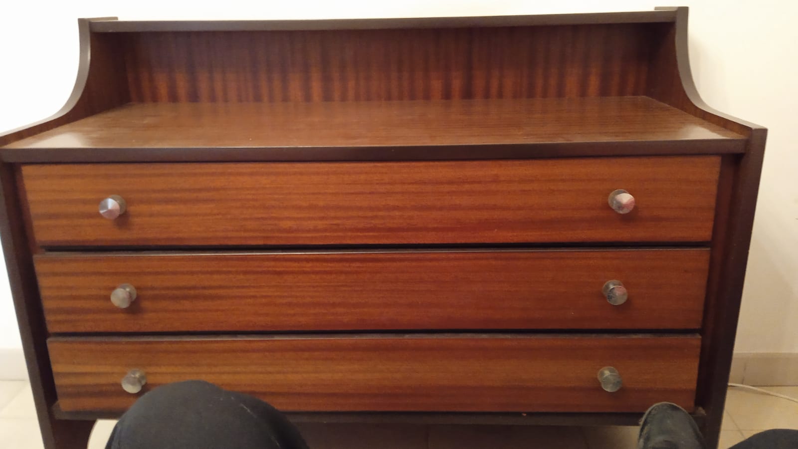 Reciclaje de muebles, electrodomésticos y basura en Camós - ¡Transforma lo viejo en algo nuevo!