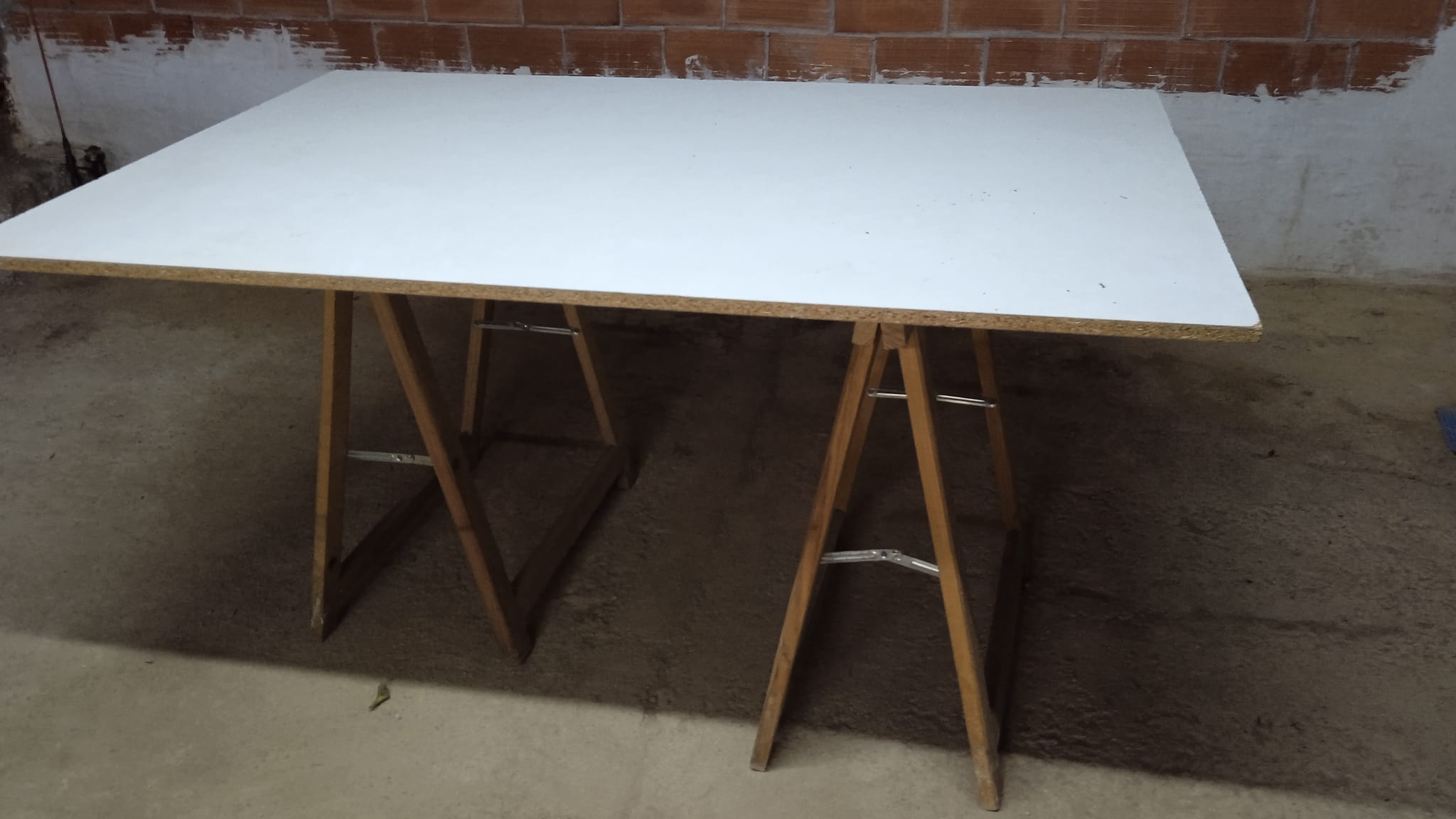 Servicio de recogida y reciclaje de muebles, electrodomésticos y basura en Girona - ¡Confía en nosotros!