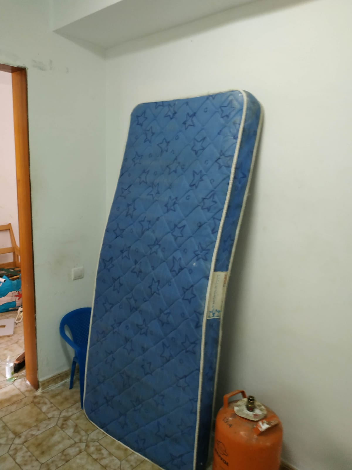Recogida y reciclaje de muebles, electrodomésticos y basura en Ullastret - ¡Presupuestos asequibles!