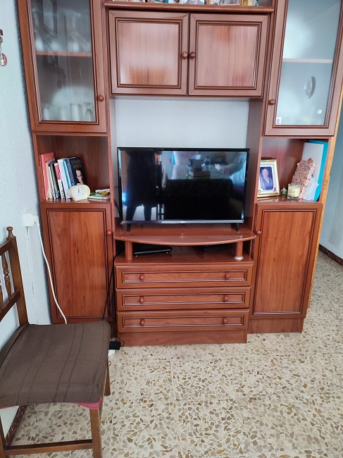 Vaciado de pisos en Navata Biotrauma Barcelona Reciclaje de muebles viejos y trastos en Navata - ¡Contribuye al cuidado del planeta!