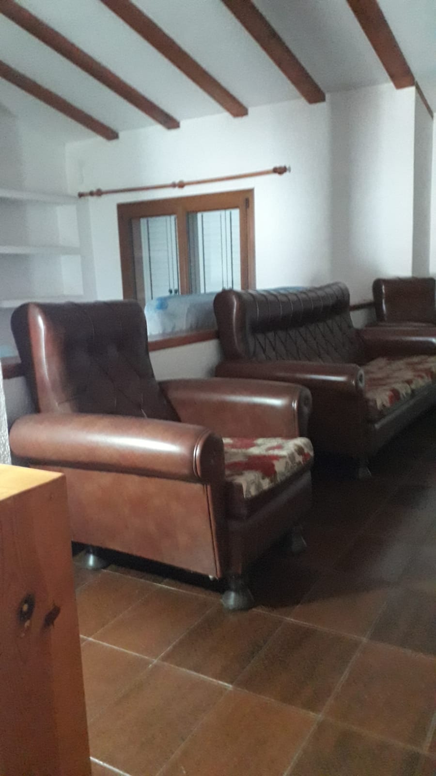 Empresa de recogida y reciclaje de muebles viejos y trastos en Llagostera - ¡Trabajamos por un futuro sostenible!