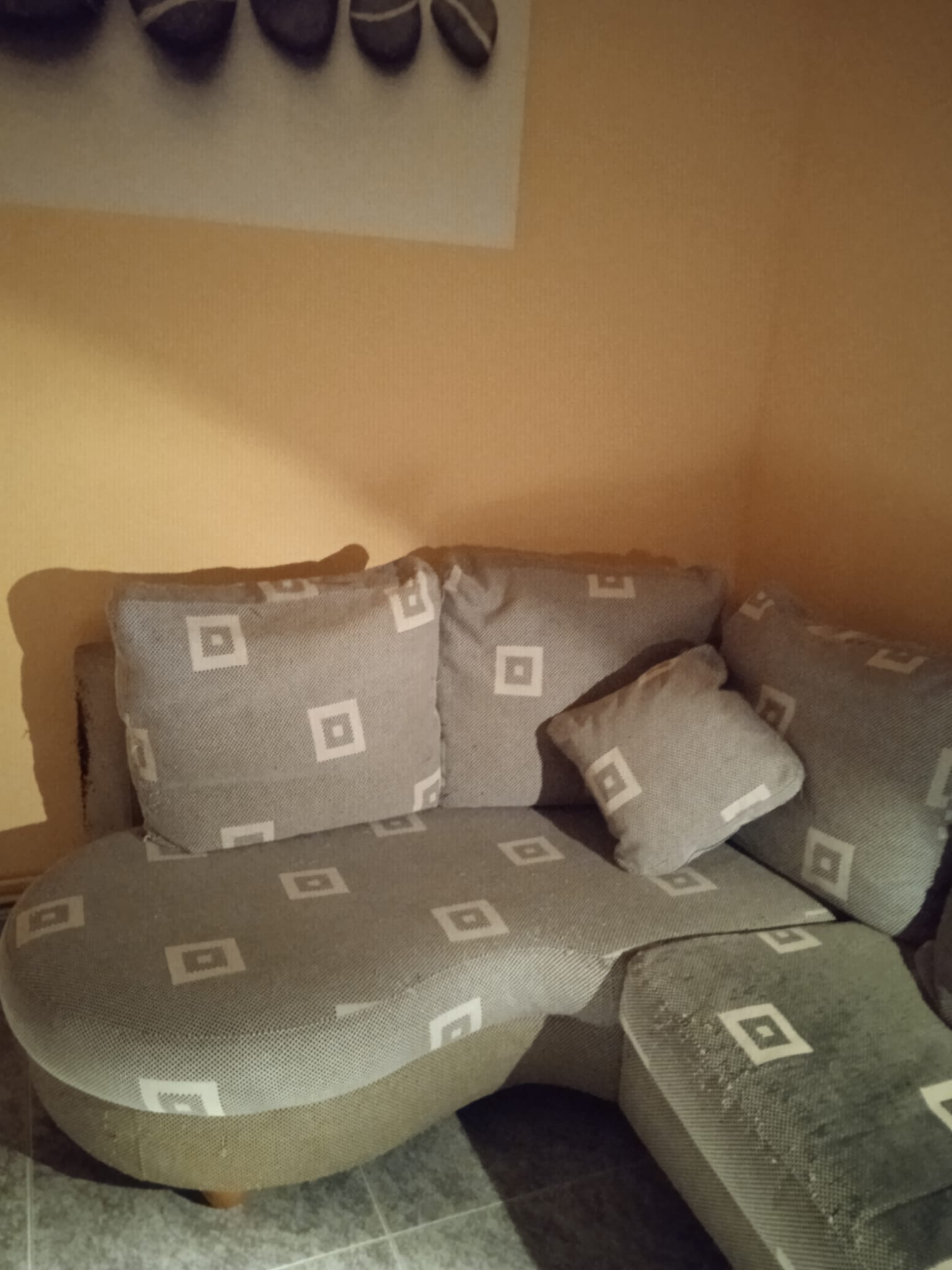 ¿Quieres saber cuánto tiempo te tomará vaciar un piso lleno de muebles viejos en Girona? ¡Descúbrelo aquí!