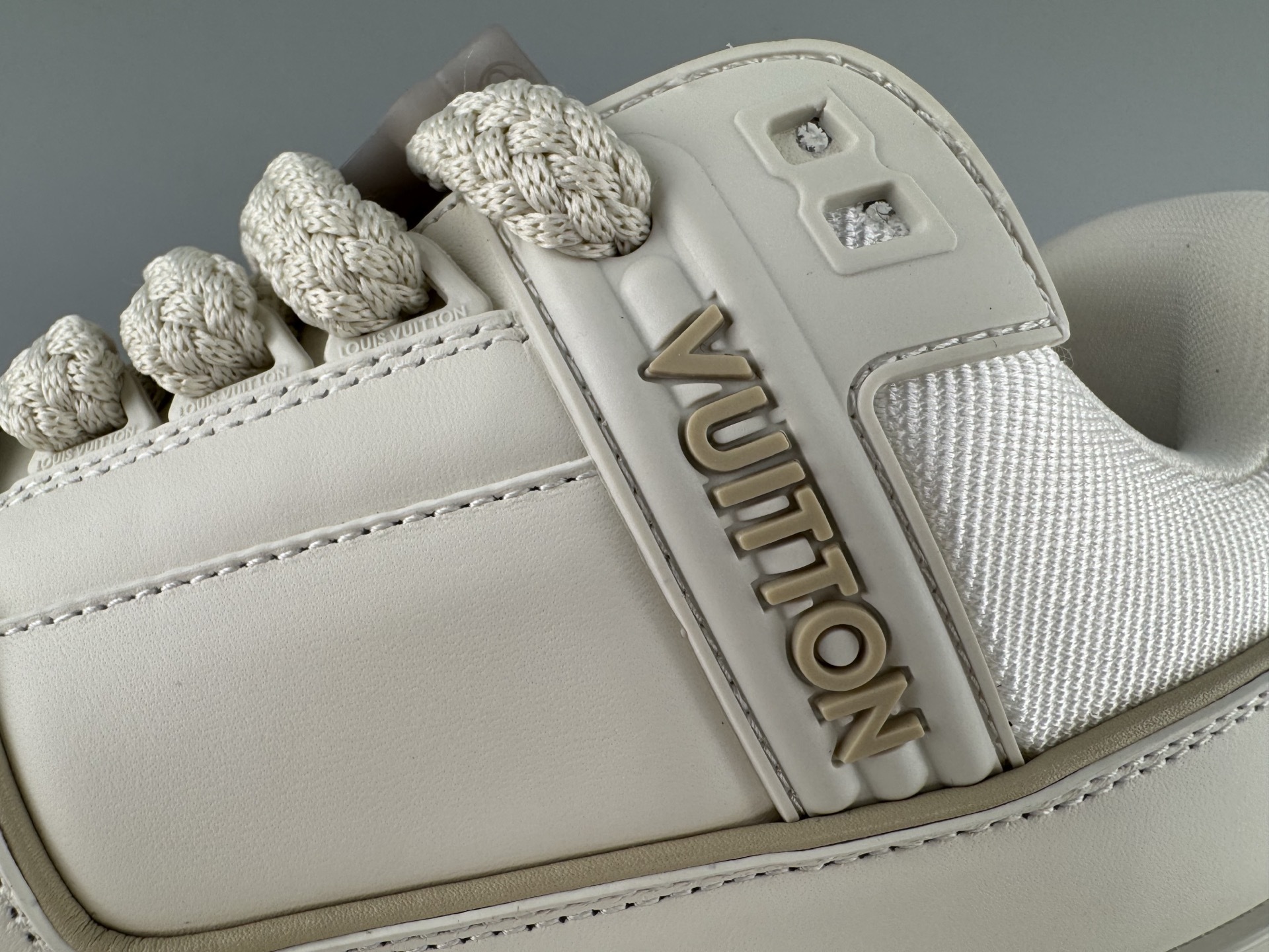 Maxi Puff on the market! You can freely compare it with the authentic one! Louis Vuitton Maxi Puff Sneakers π made with imported original factory leather. - Image 9