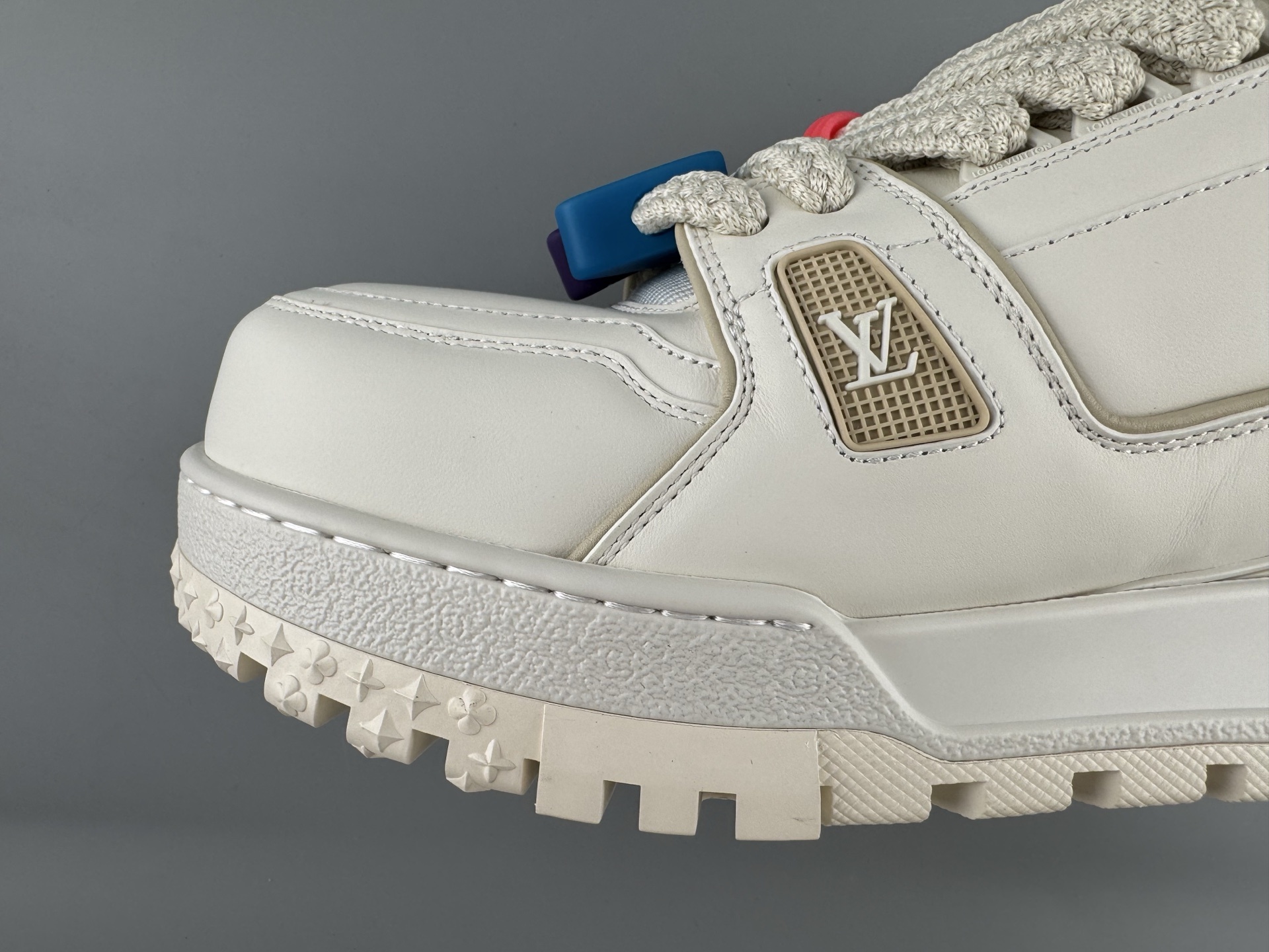 Maxi Puff on the market! You can freely compare it with the authentic one! Louis Vuitton Maxi Puff Sneakers π made with imported original factory leather. - Image 10