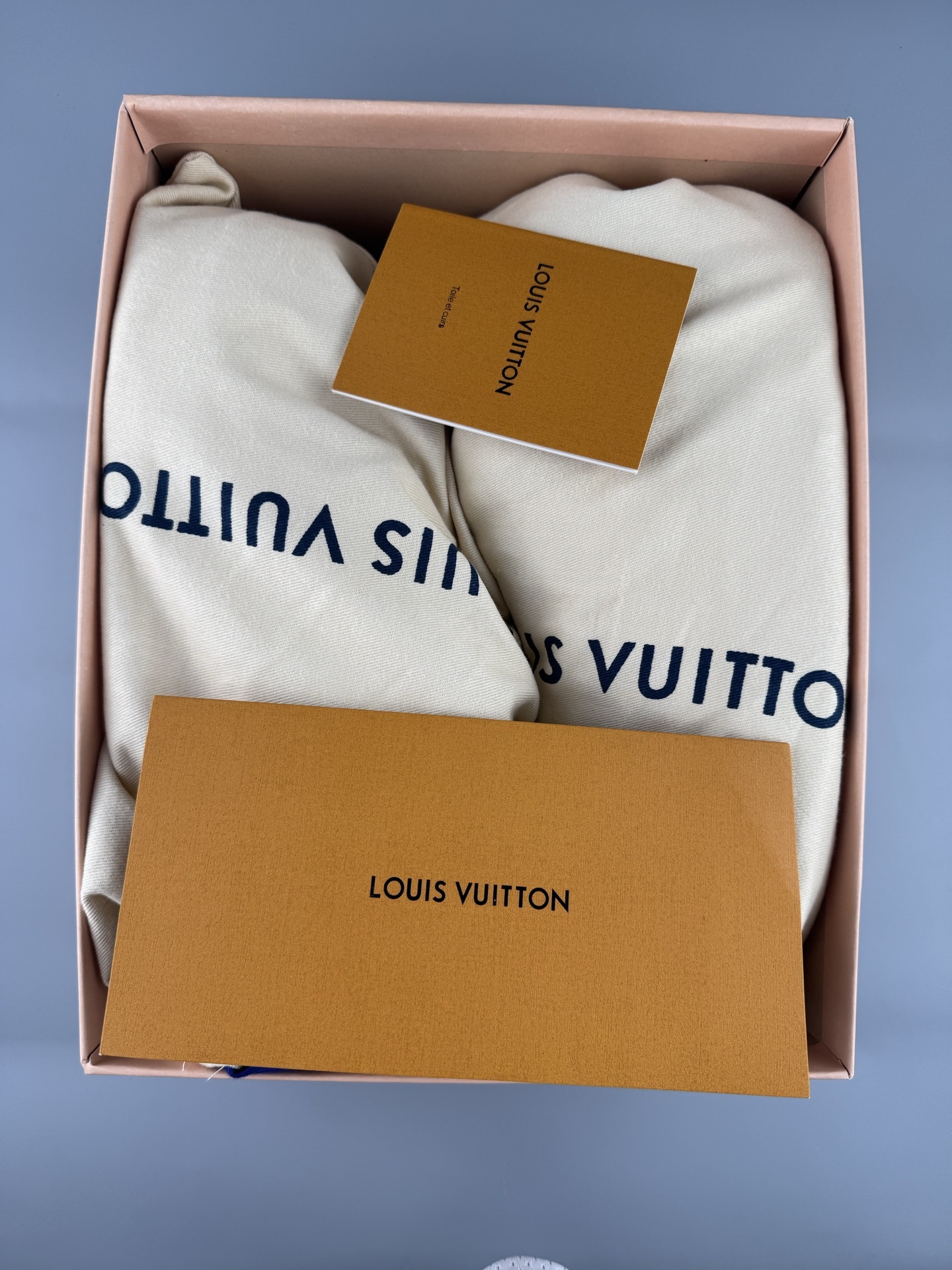 Maxi Puff on the market! You can freely compare it with the authentic one! Louis Vuitton Maxi Puff Sneakers π made with imported original factory leather. - Image 22