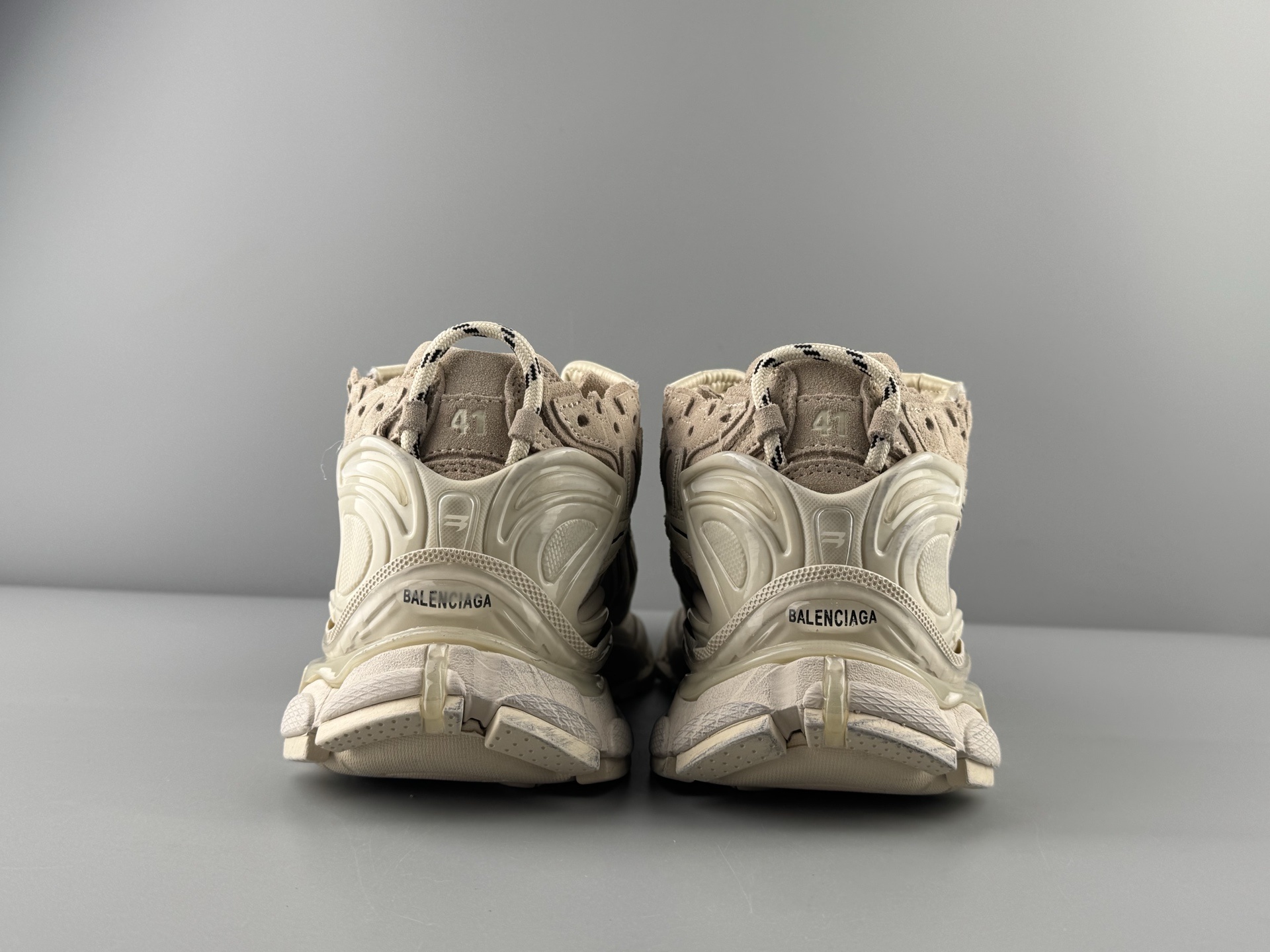 Balenciaga Runner — Classic “Dad Shoes” Lightweight mesh upper for enhanced breathability and comfort. - Image 7