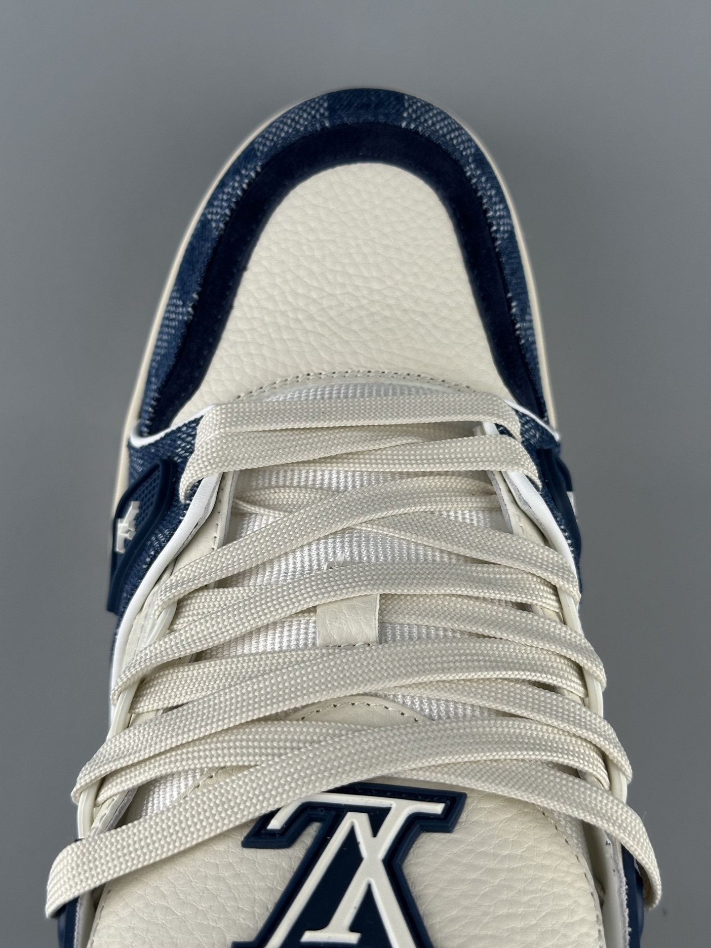 LV Trainer 2024 Classic Colorway β Blue Checkered, Latest Version Features brand-new embossing and a redesigned semi-insert midsole. Crafted with premium materials and exclusive custom TPU molding. - Image 6