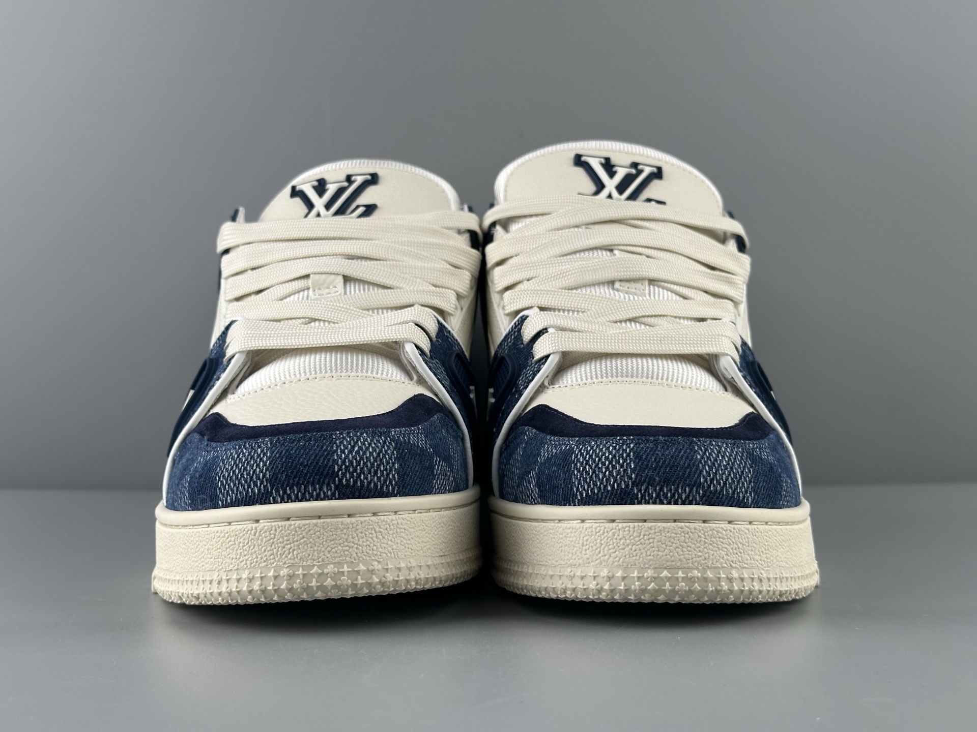 LV Trainer 2024 Classic Colorway β Blue Checkered, Latest Version Features brand-new embossing and a redesigned semi-insert midsole. Crafted with premium materials and exclusive custom TPU molding. - Image 16