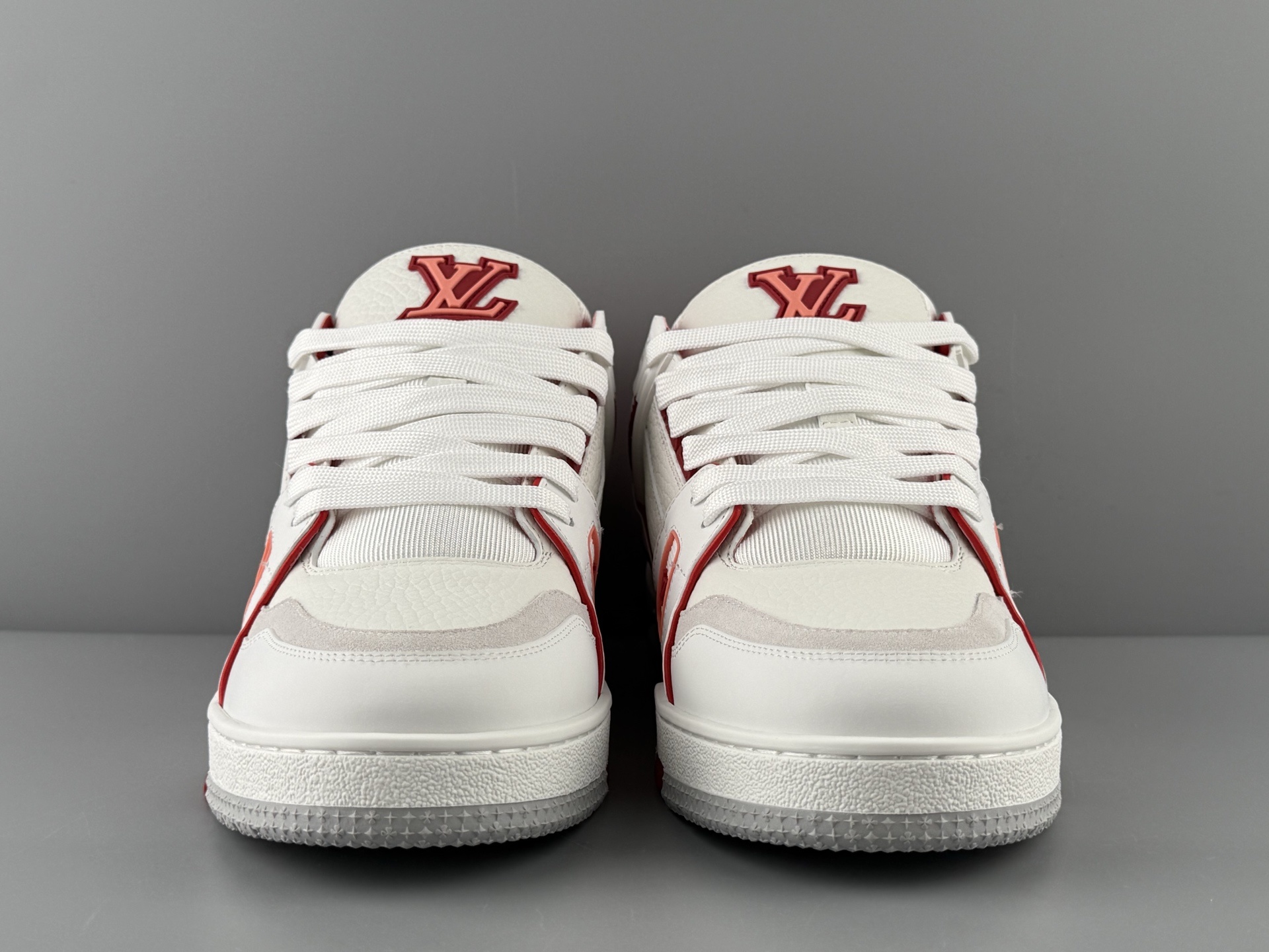 LV Trainer 25FW β White & Blue Colorway, 2025 Latest Version Brand-new embossing and semi-insert midsole. Crafted with premium materials and exclusive custom TPU molding. - Image 10