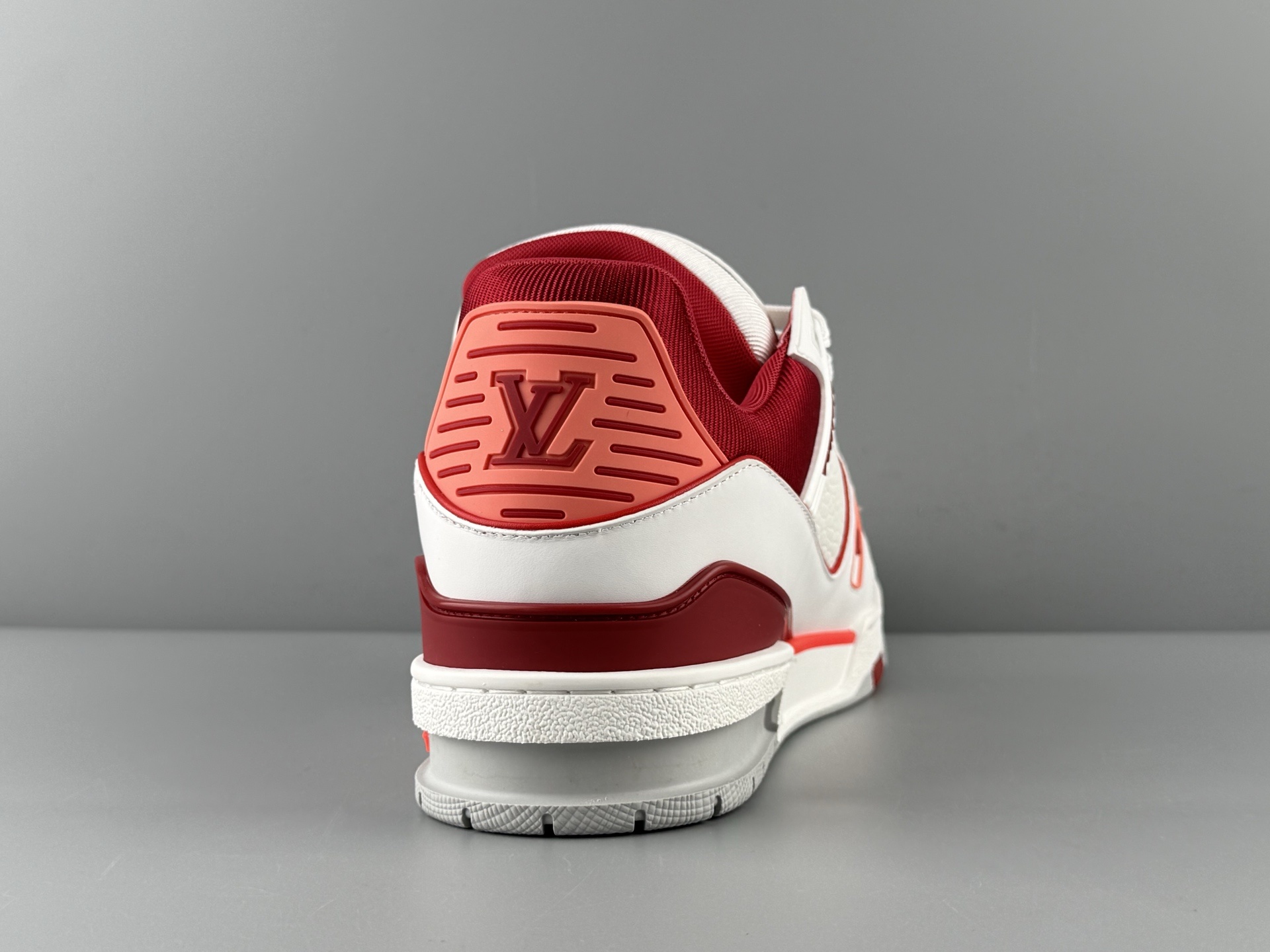 LV Trainer 25FW β White & Blue Colorway, 2025 Latest Version Brand-new embossing and semi-insert midsole. Crafted with premium materials and exclusive custom TPU molding. - Image 11