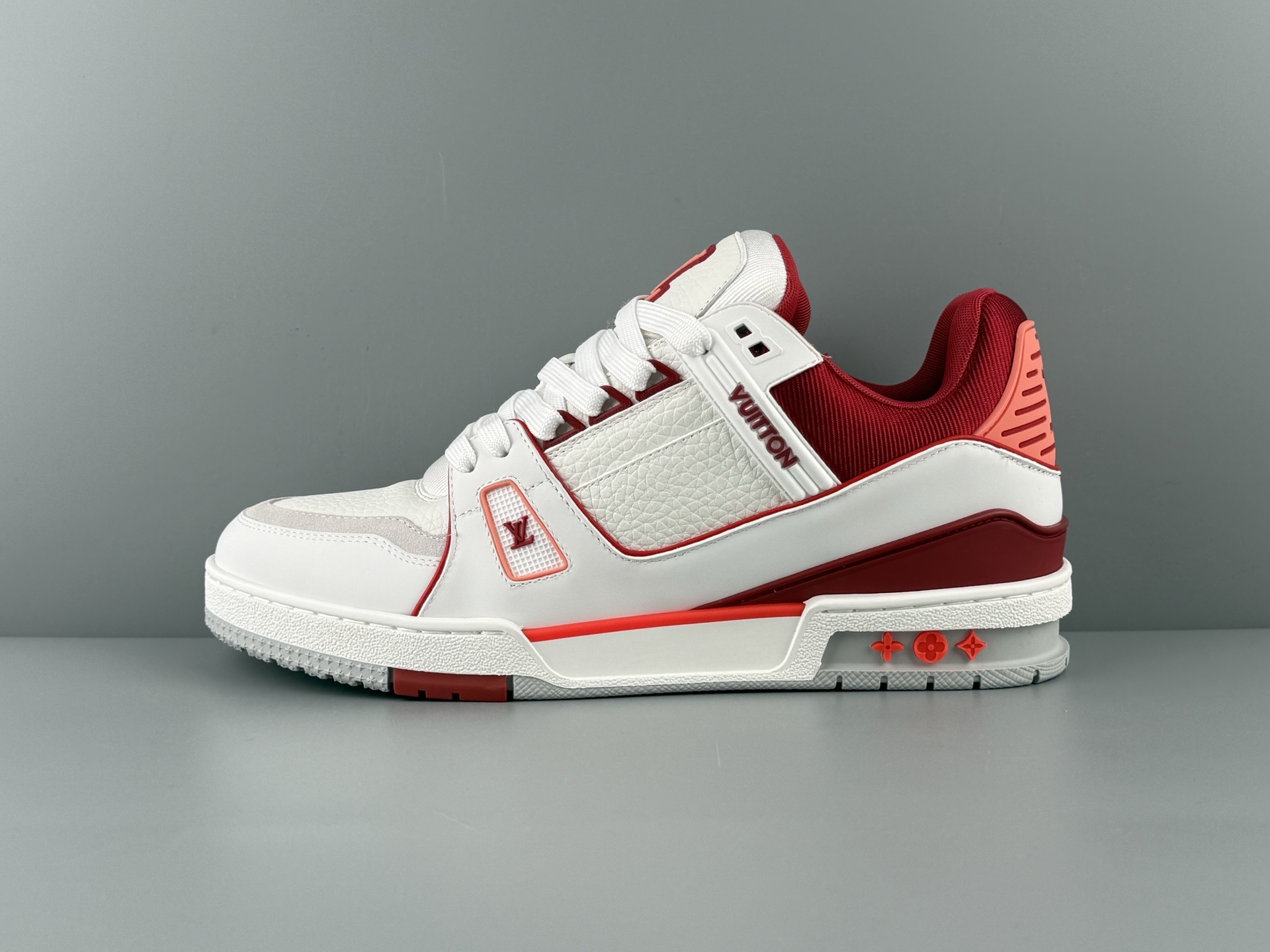 LV Trainer 25FW β White & Blue Colorway, 2025 Latest Version Brand-new embossing and semi-insert midsole. Crafted with premium materials and exclusive custom TPU molding. - Image 15