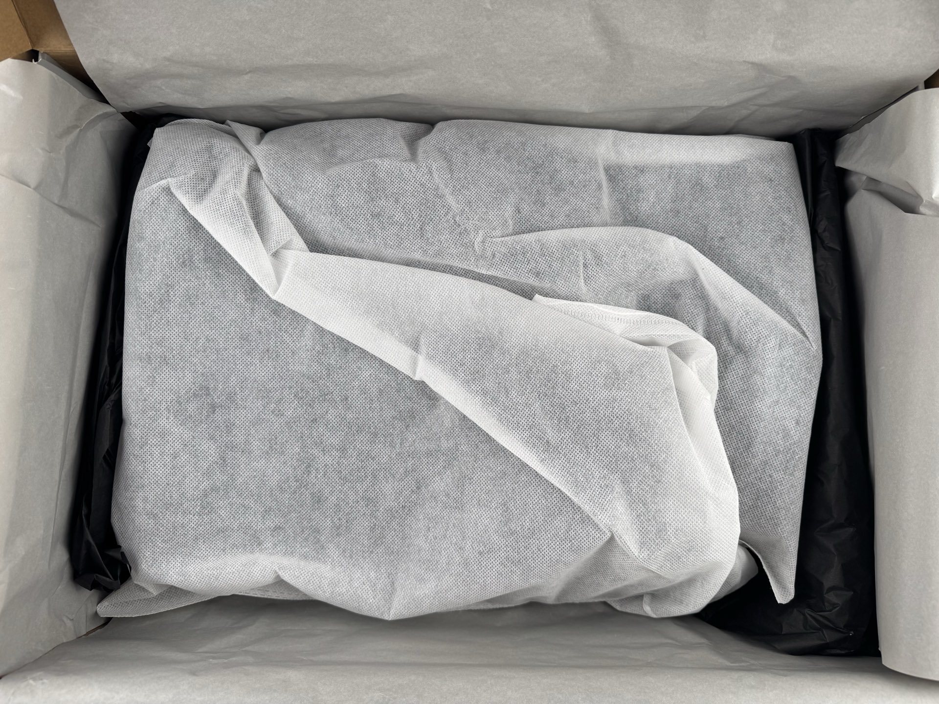 Balenciaga Venom High Boots Material: premium calfskin leather Style: Round toe, buckle design, high-top boots (unisex) Color: Black Details: custom independent sole mold, original hardware buckle accessories, top-quality imported leather - Image 5