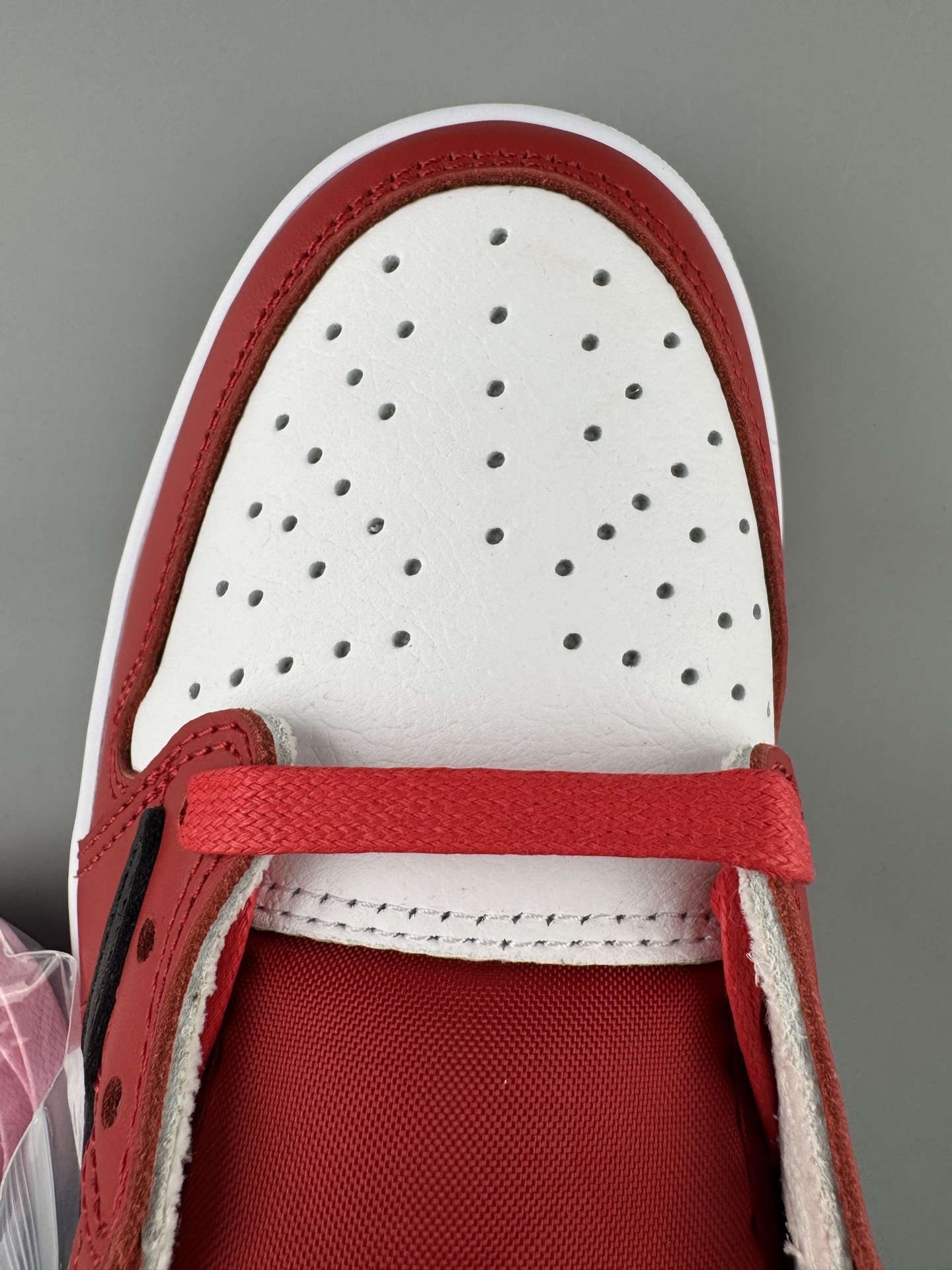 Travis Scott x Air Jordan 1 Low OG “Reverse Swoosh Chicago - Image 5