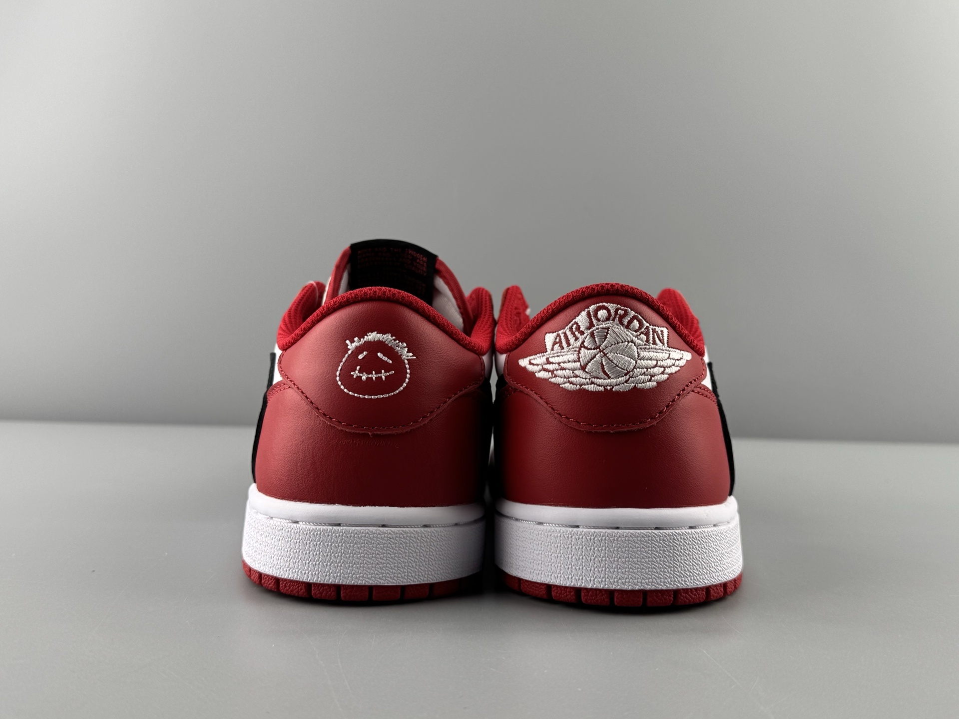 Travis Scott x Air Jordan 1 Low OG “Reverse Swoosh Chicago - Image 12