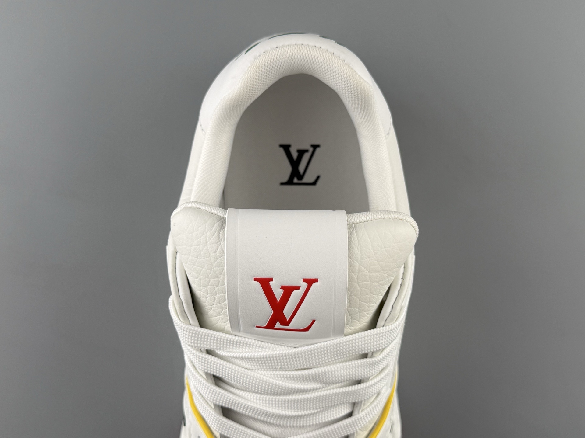 LV Trainer Yellow Cruise Limited Edition β 2025 latest version. Features brand-new embossing, new semi-insert midsole, made with top-grade materials, independent custom TPU mold with drip detailing. - Image 2