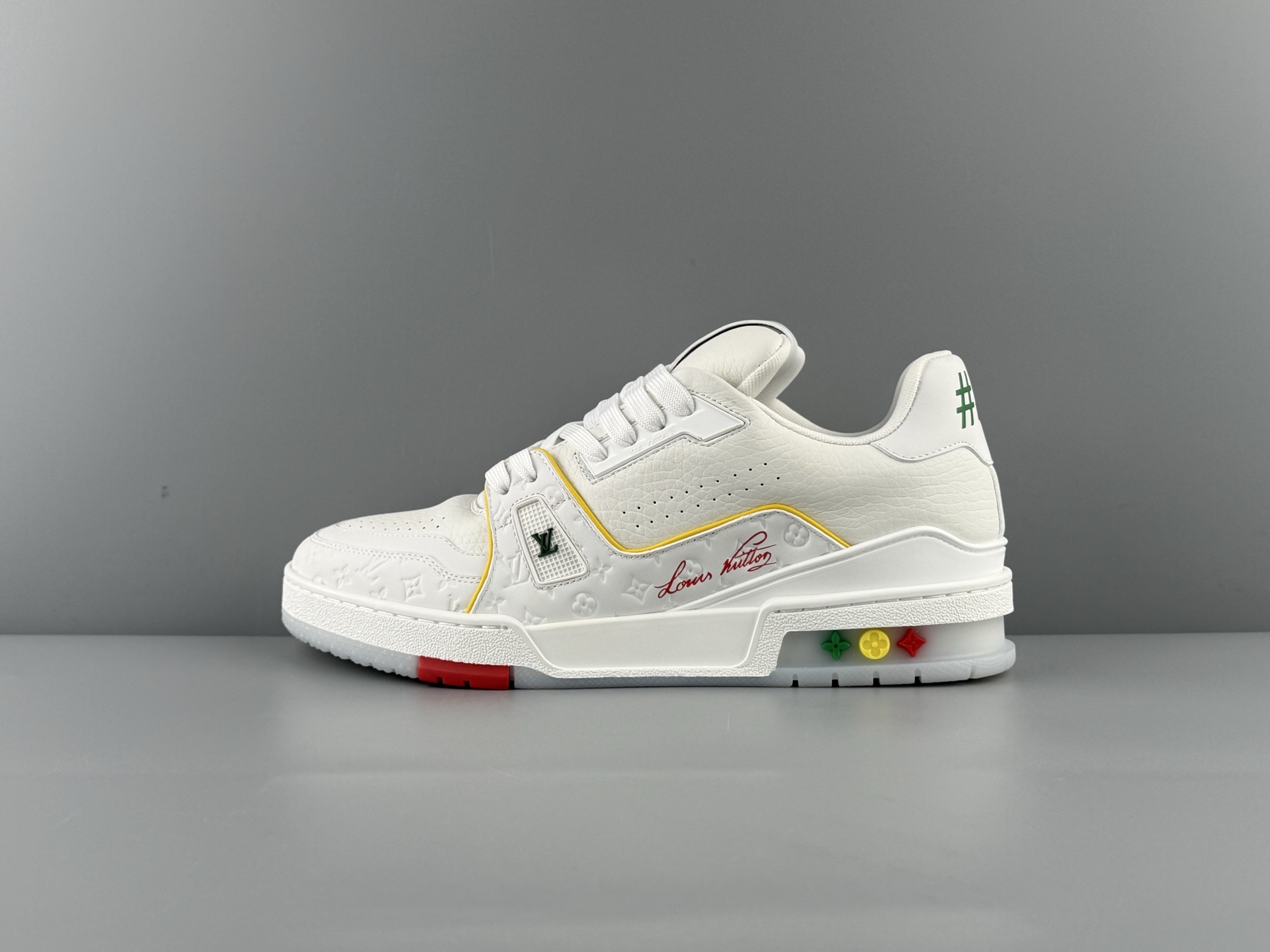 LV Trainer Yellow Cruise Limited Edition — 2025 latest version. Features brand-new embossing, new semi-insert midsole, made with top-grade materials, independent custom TPU mold with drip detailing.