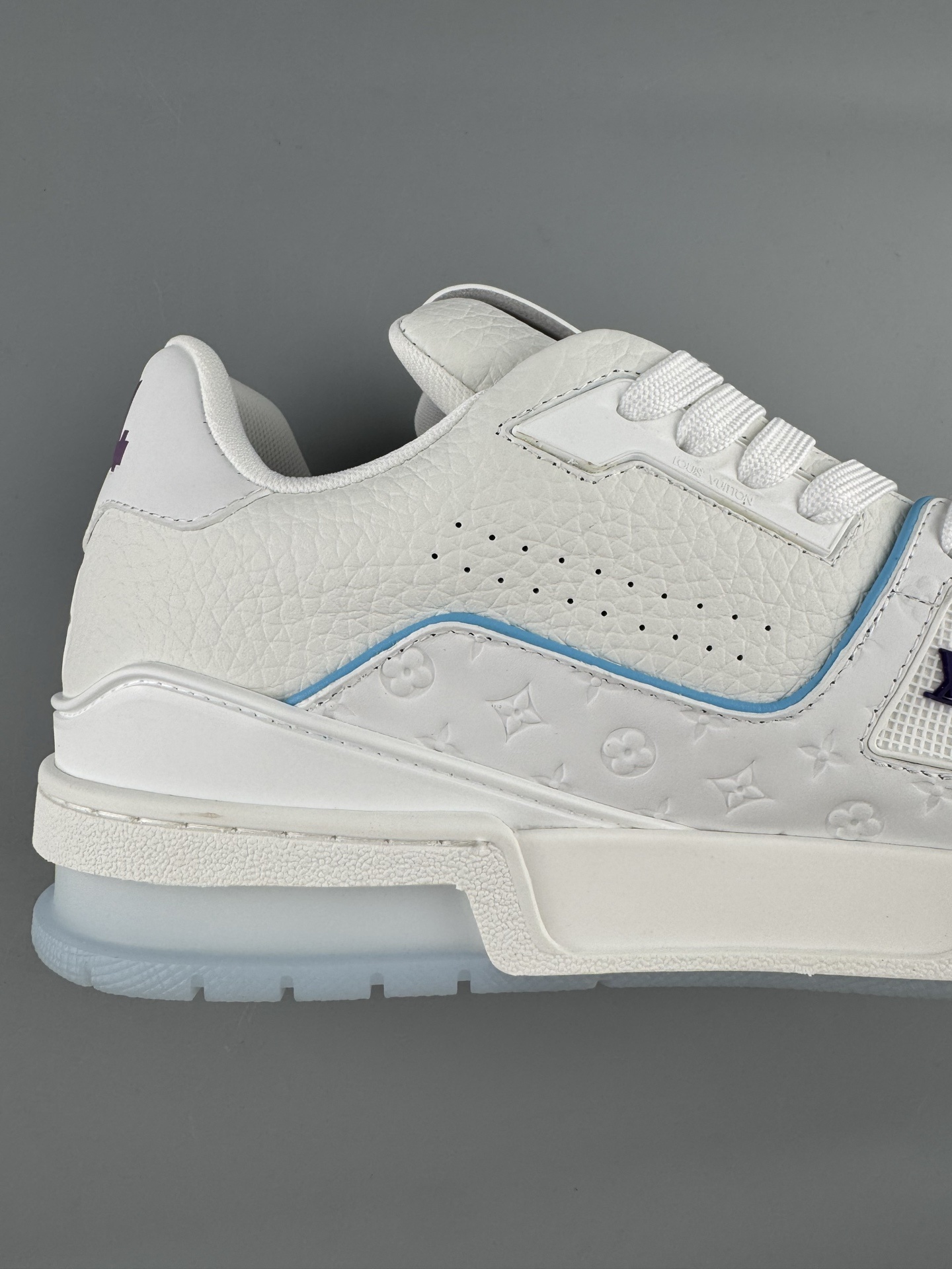 LV Trainer Blue Cruise Limited Edition β 2025 latest version. Features brand-new embossing, upgraded semi-insert midsole, made with premium materials. Independent custom TPU mold with drip finish. - Image 3