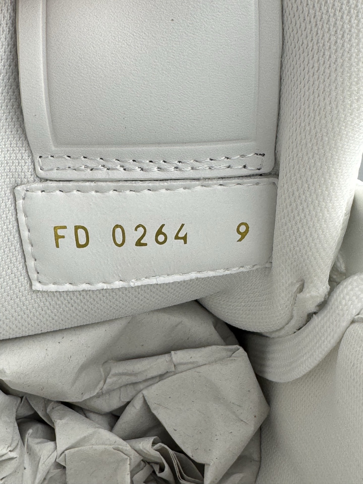 LV Trainer Blue Cruise Limited Edition β 2025 latest version. Features brand-new embossing, upgraded semi-insert midsole, made with premium materials. Independent custom TPU mold with drip finish. - Image 5