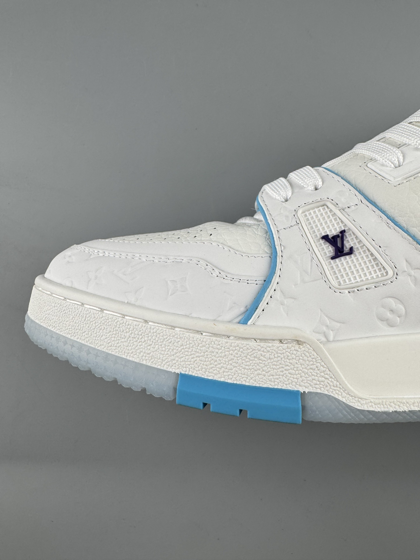 LV Trainer Blue Cruise Limited Edition β 2025 latest version. Features brand-new embossing, upgraded semi-insert midsole, made with premium materials. Independent custom TPU mold with drip finish. - Image 9