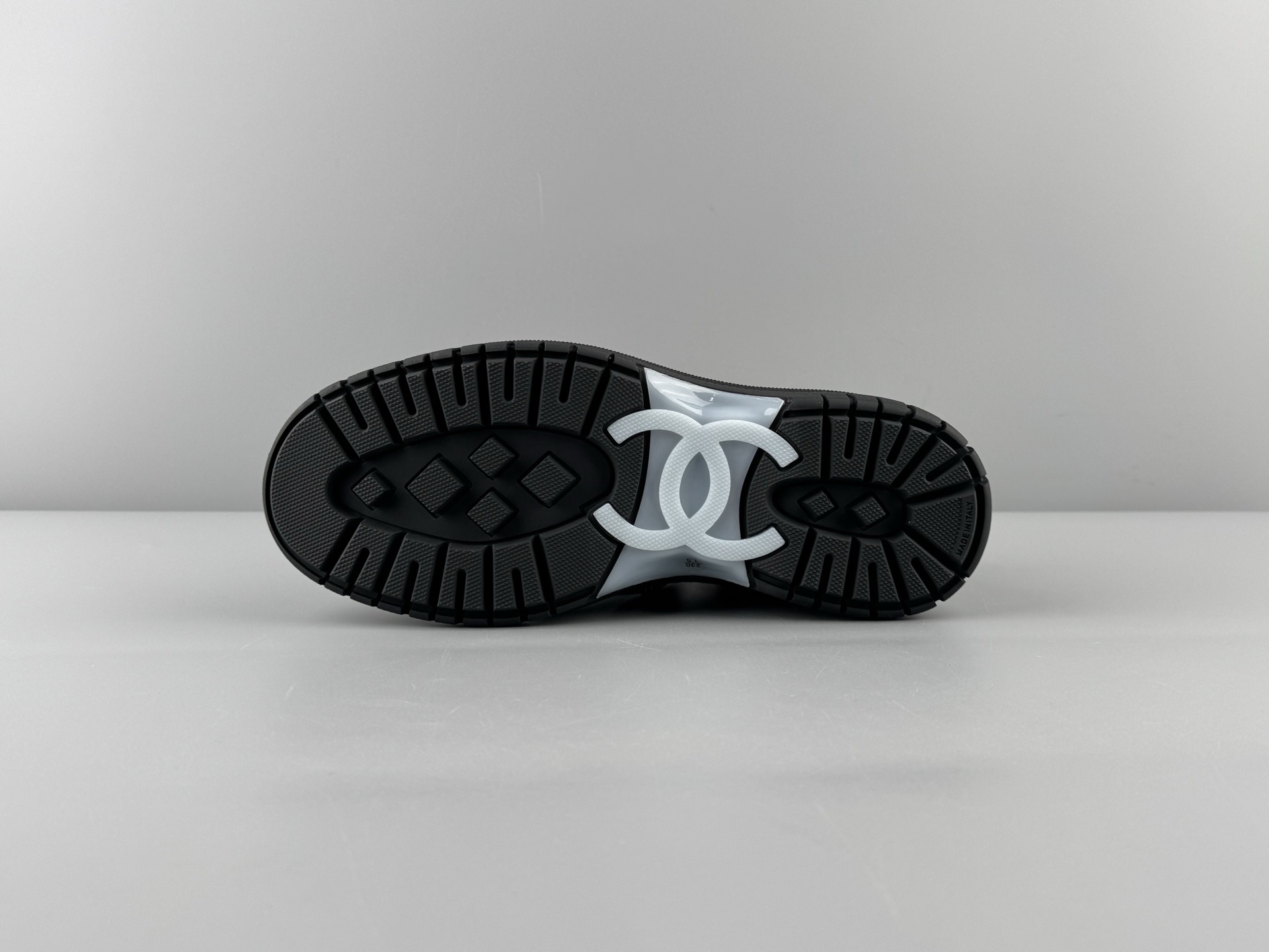 Chanel 25Cb Latest Teddy Panda Sneakers - Image 16