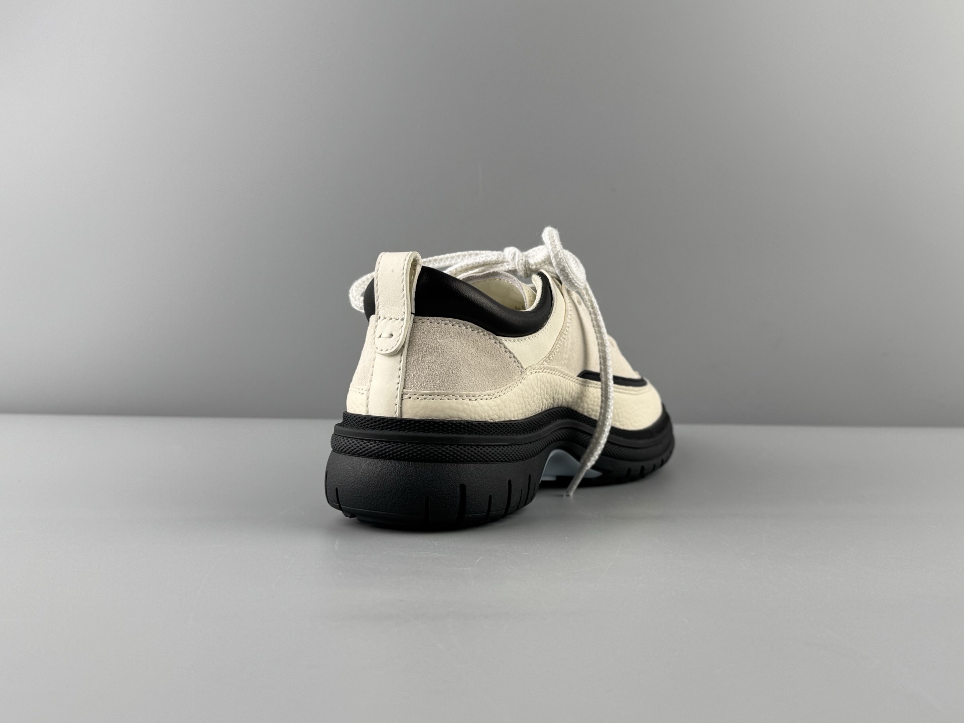 Chanel 25Cb Latest Teddy Panda Sneakers 🐼 Patchwork design with contrasting quilted patterns Lace-up style with a chic British “Coco Chanel” vibe Classic black and white color scheme - Image 10