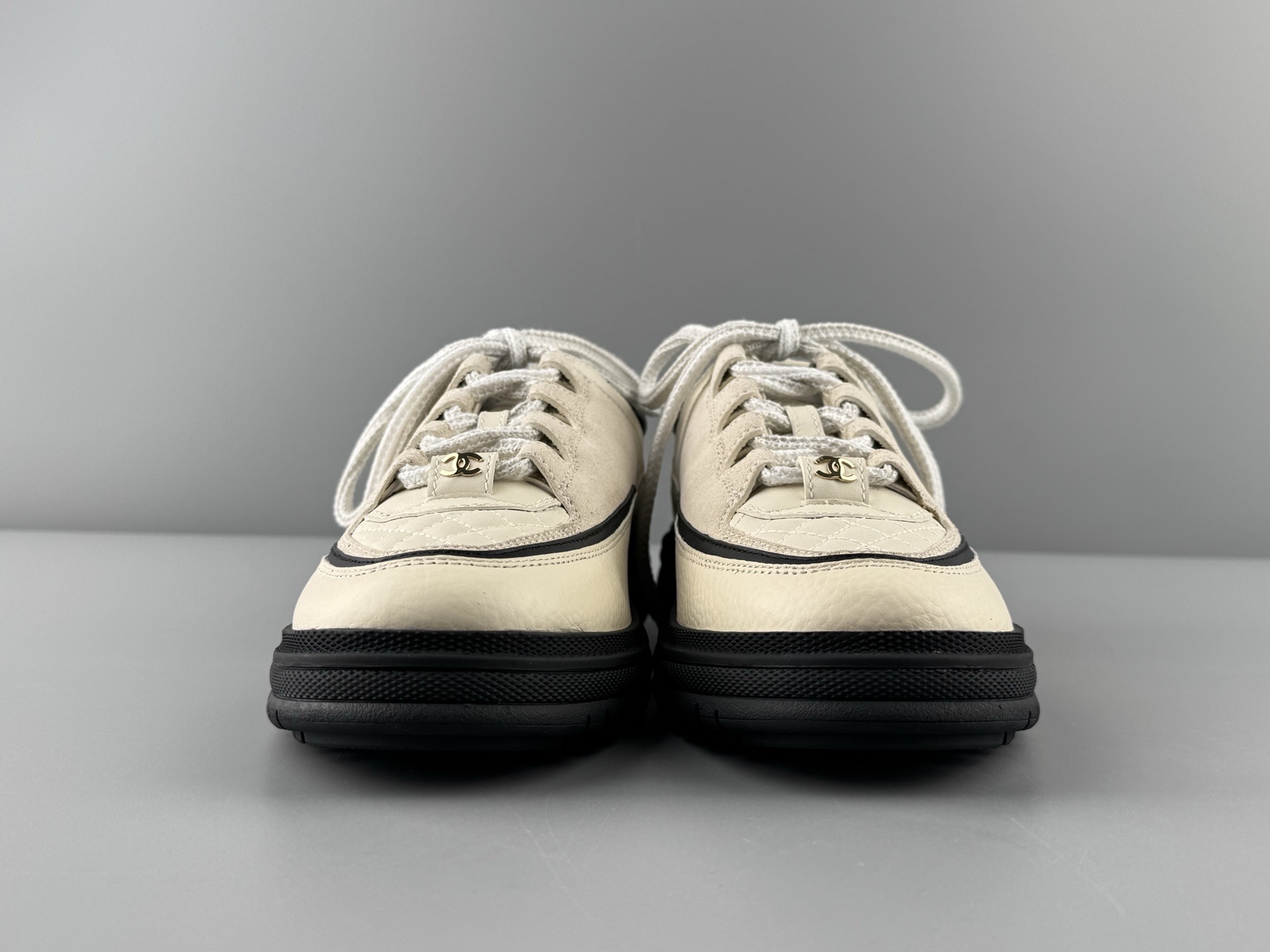 Chanel 25Cb Latest Teddy Panda Sneakers 🐼 Patchwork design with contrasting quilted patterns Lace-up style with a chic British “Coco Chanel” vibe Classic black and white color scheme - Image 12