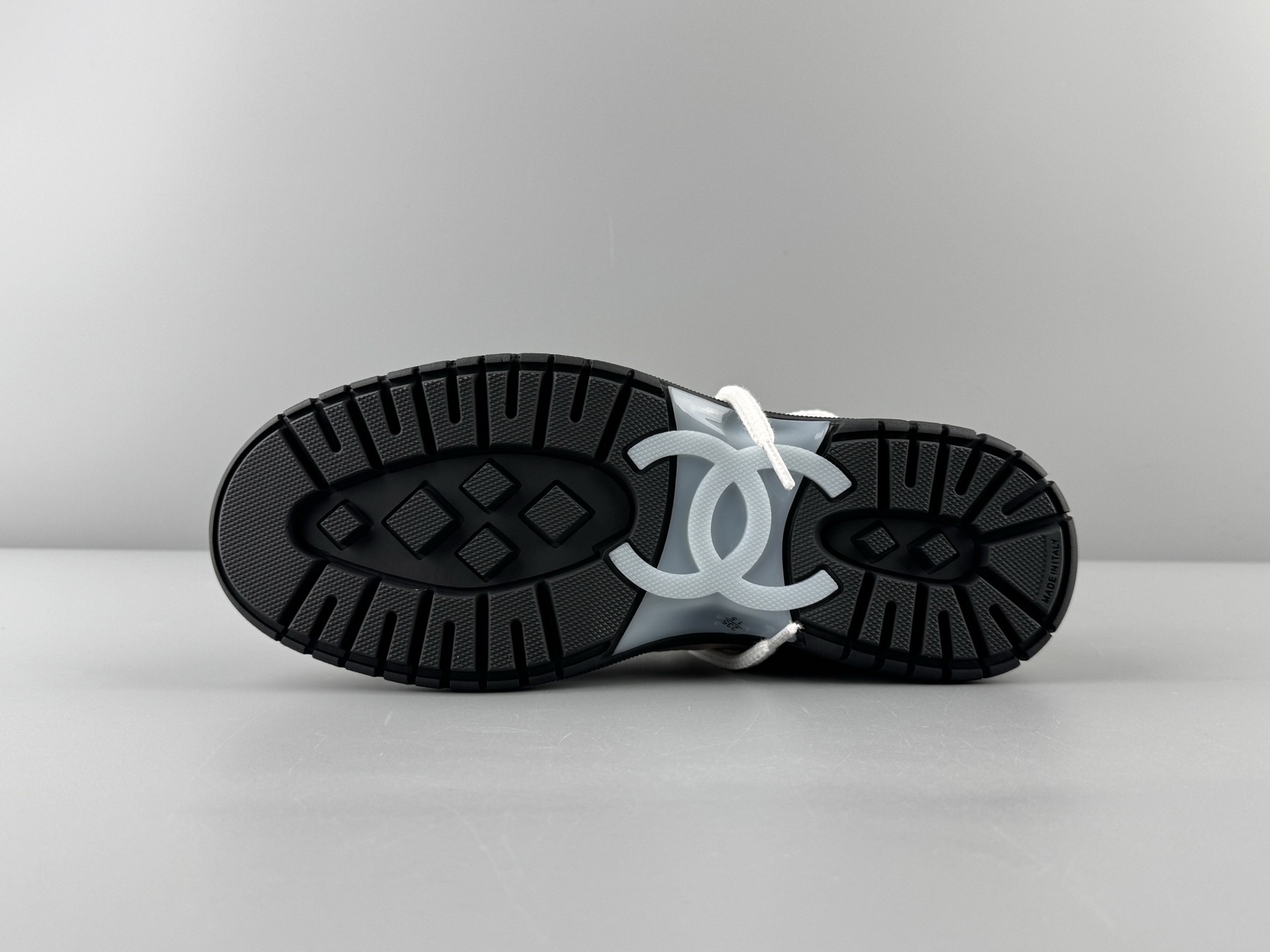 Chanel 25Cb Latest Teddy Panda Sneakers 🐼 Patchwork design with contrasting quilted patterns Lace-up style with a chic British “Coco Chanel” vibe Classic black and white color scheme - Image 14