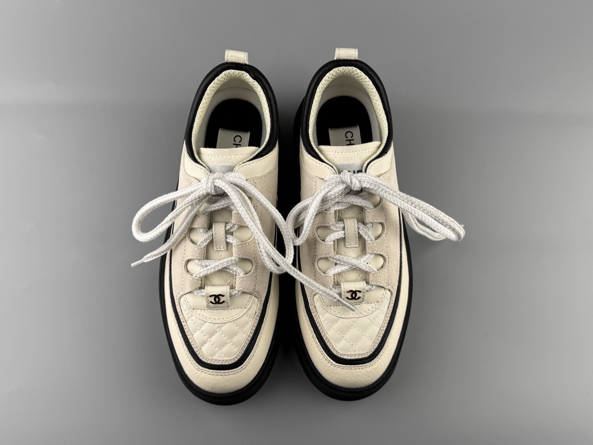 Chanel 25Cb Latest Teddy Panda Sneakers 🐼 Patchwork design with contrasting quilted patterns Lace-up style with a chic British “Coco Chanel” vibe Classic black and white color scheme - Image 17