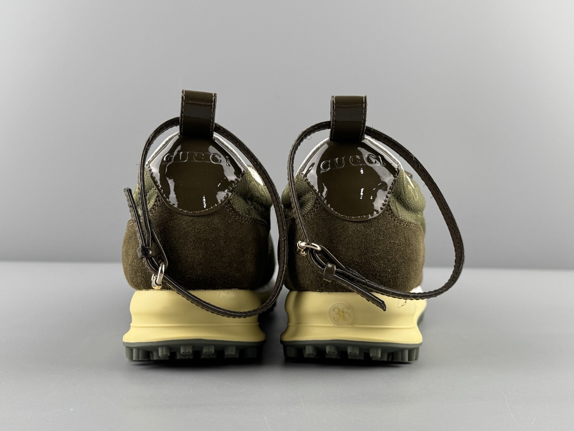 GUCCI Re-Motion Round-Toe Lace-Up Low-Top Casual Sneakers Unisex lifestyle design, stylish and comfortable for everyday wear. - Image 7