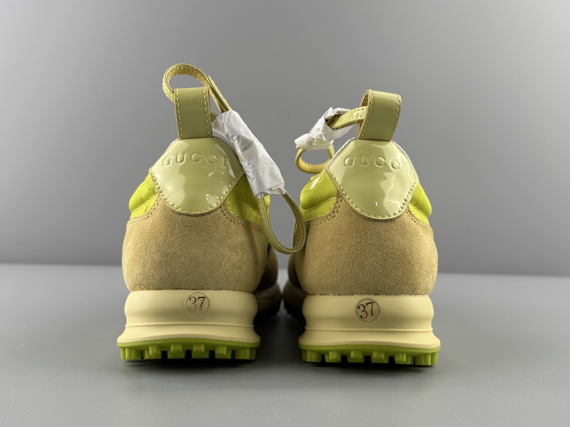 GUCCI Re-Motion Round-Toe Lace-Up Low-Top Casual Sneakers Women’s edition, designed for daily casual wear. - Image 7