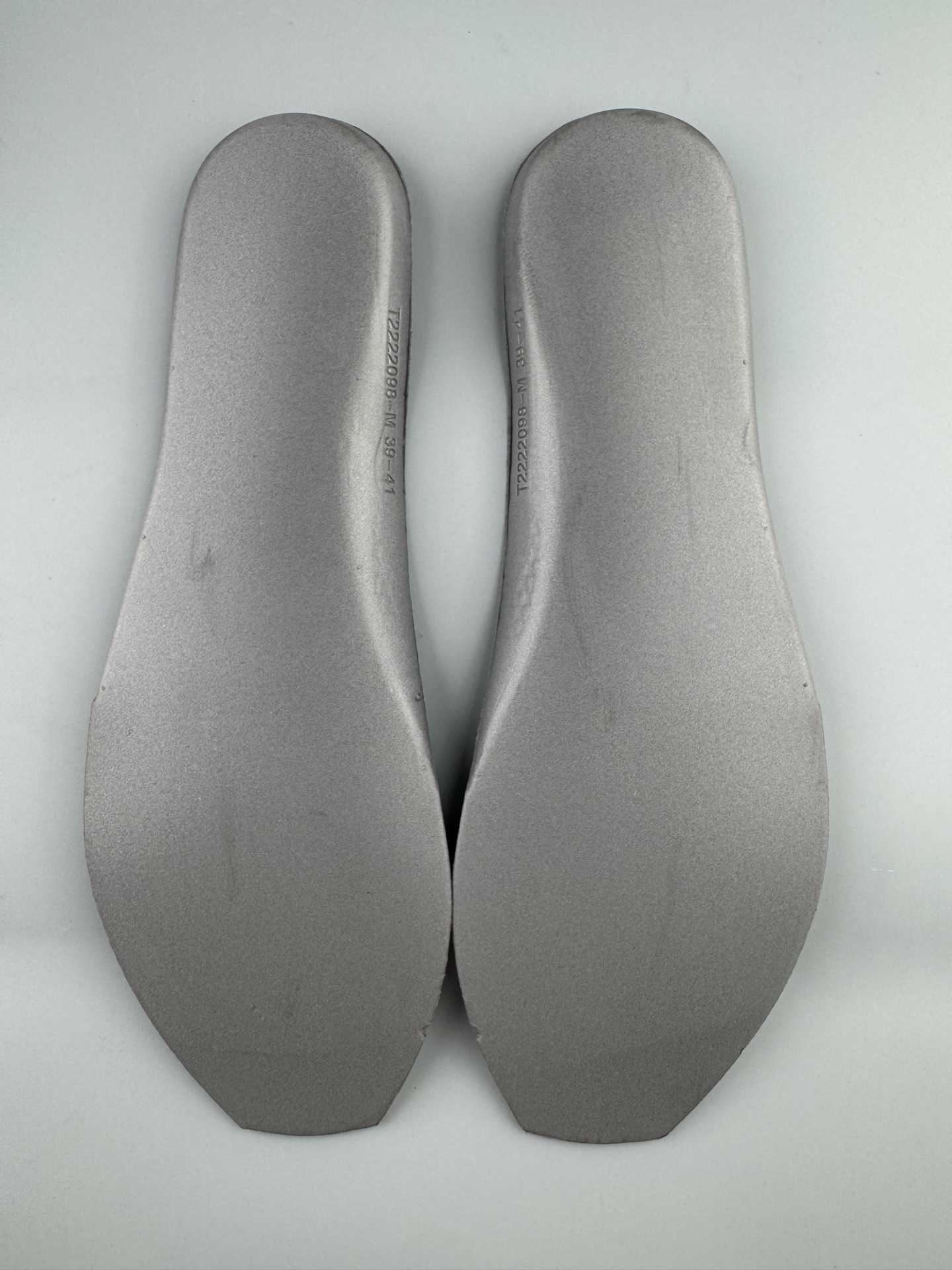 Balenciaga 3XL Dark Gray βB Buckle Lace-Upβ Sneaker XXXL β Paris Fashion House - Image 11