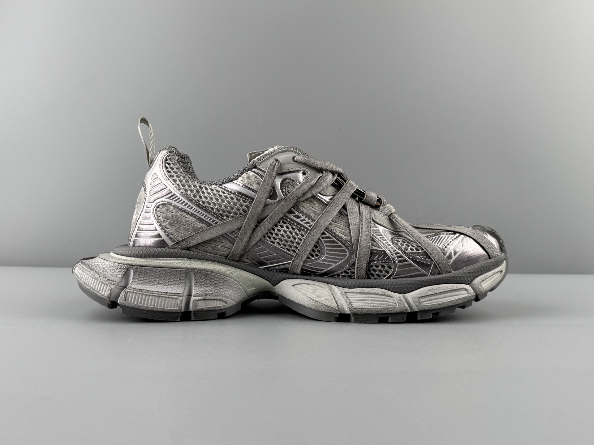 Balenciaga 3XL Dark Gray βB Buckle Lace-Upβ Sneaker XXXL β Paris Fashion House - Image 16