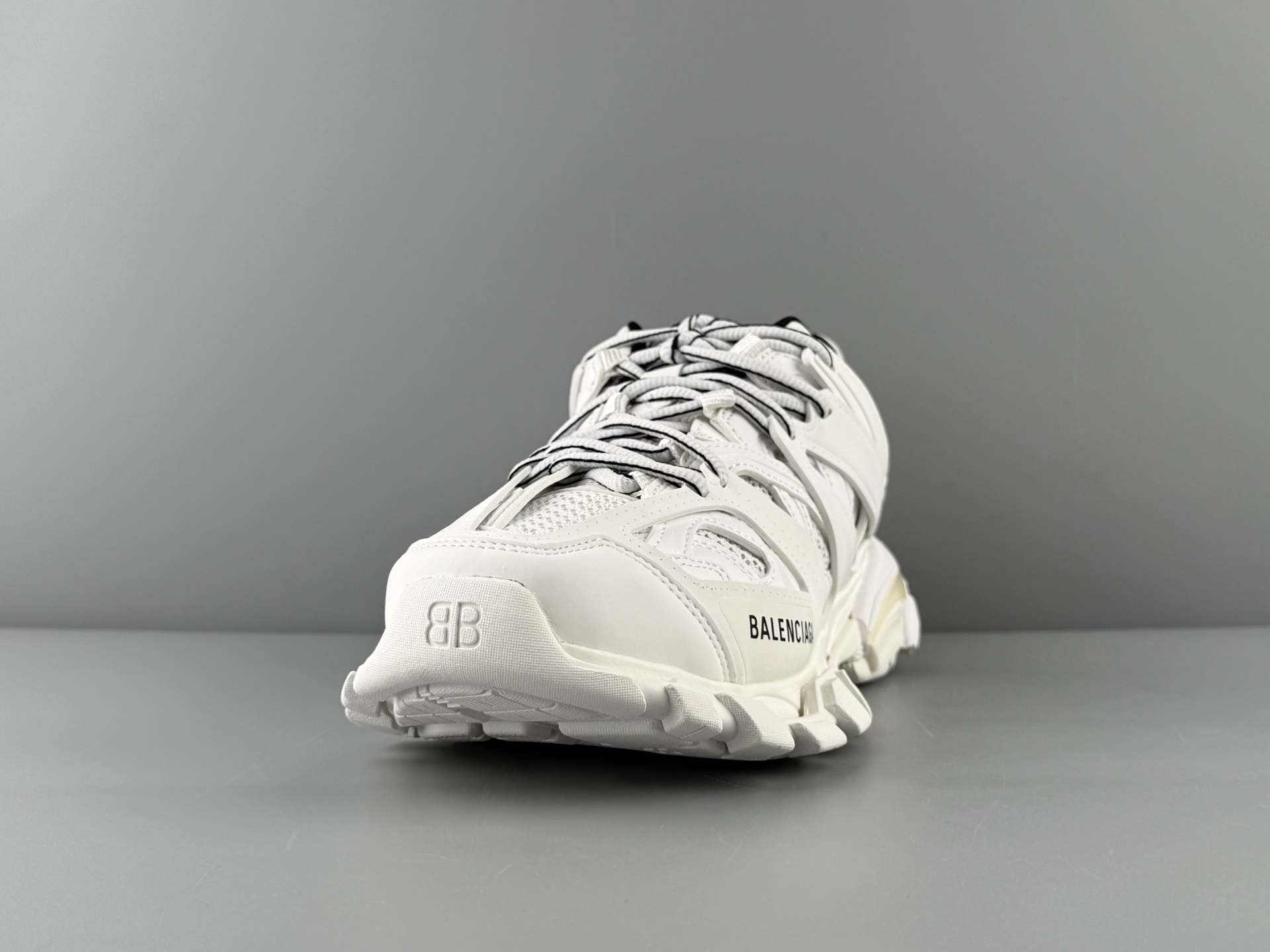 Balenciaga Track 3.0 — Paris Fashion House, Classic 3rd Generation - Image 4