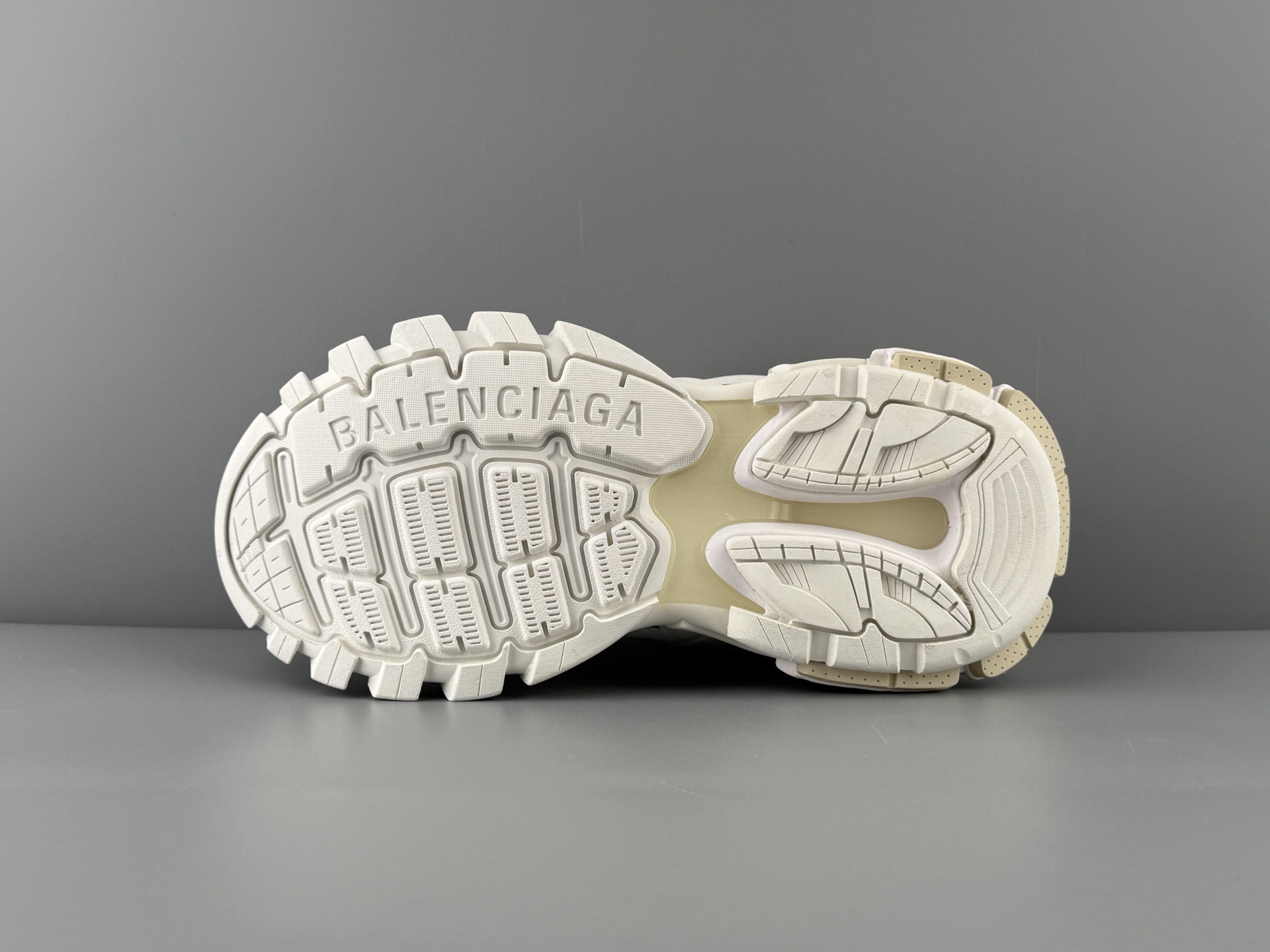 Balenciaga Track 3.0 — Paris Fashion House, Classic 3rd Generation - Image 7